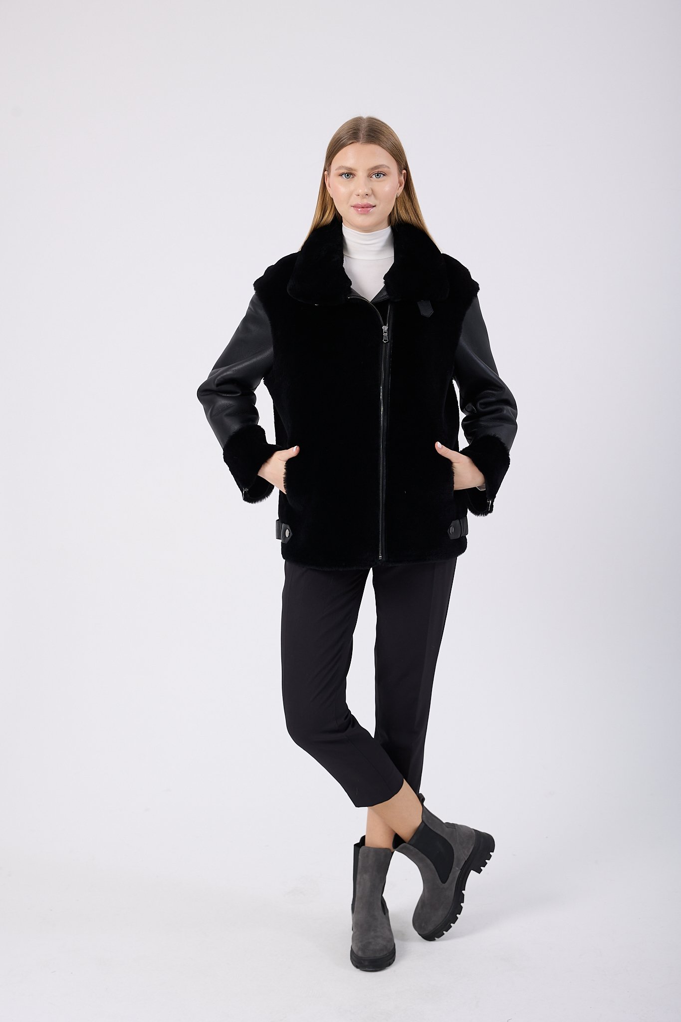 Vicuna Women's Lamb Fur Jacket