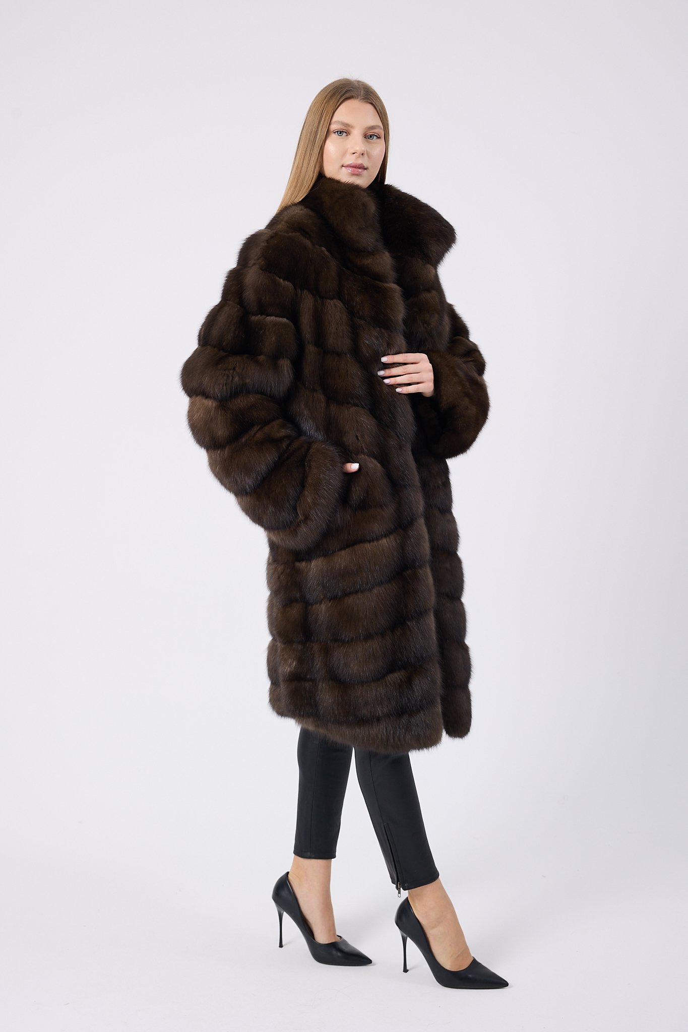 Vicuna Women's Sable Coat