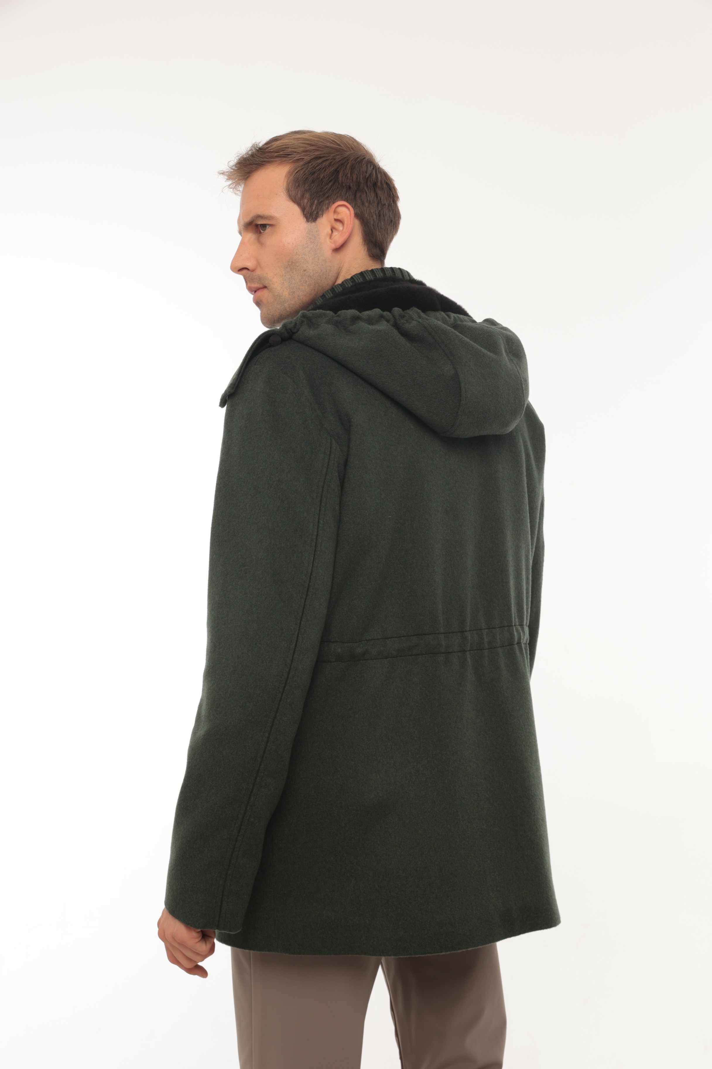 Vicuna Men's Cashmere Coat With Nutria Trimming