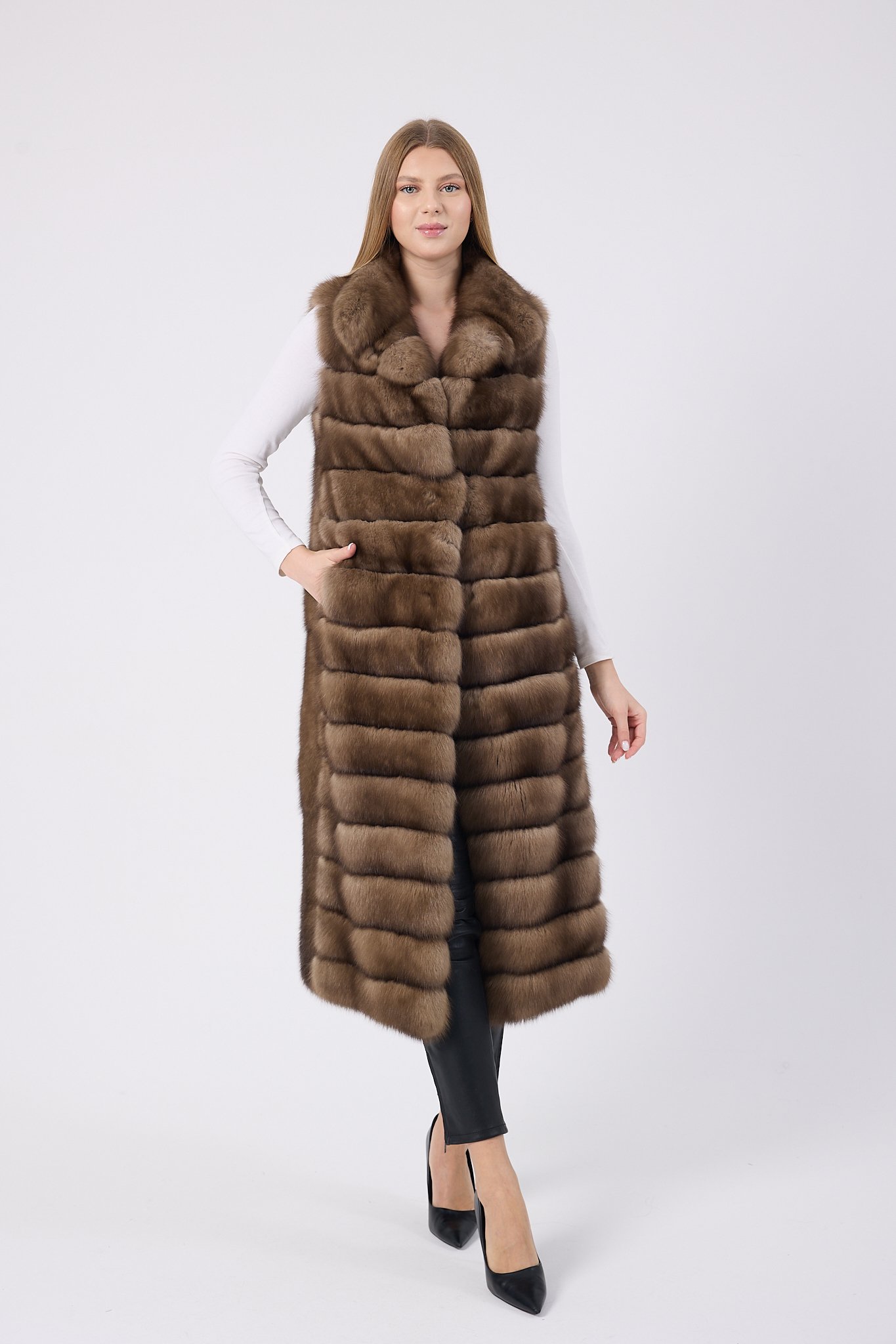 Vicuna Women's Sable Vest