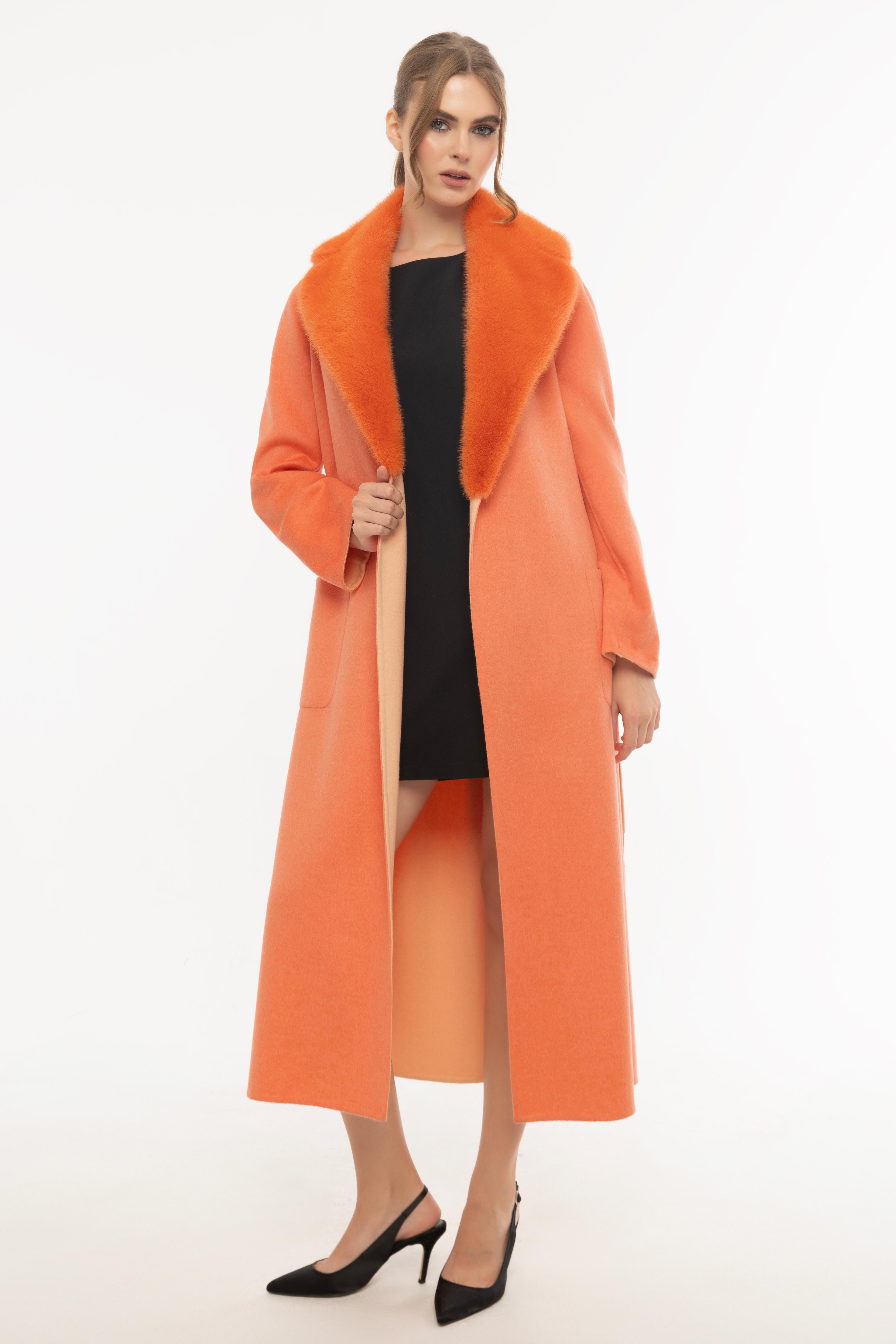 Vicuna Women's Loro Piana Fabric Coat With Mink Trimming