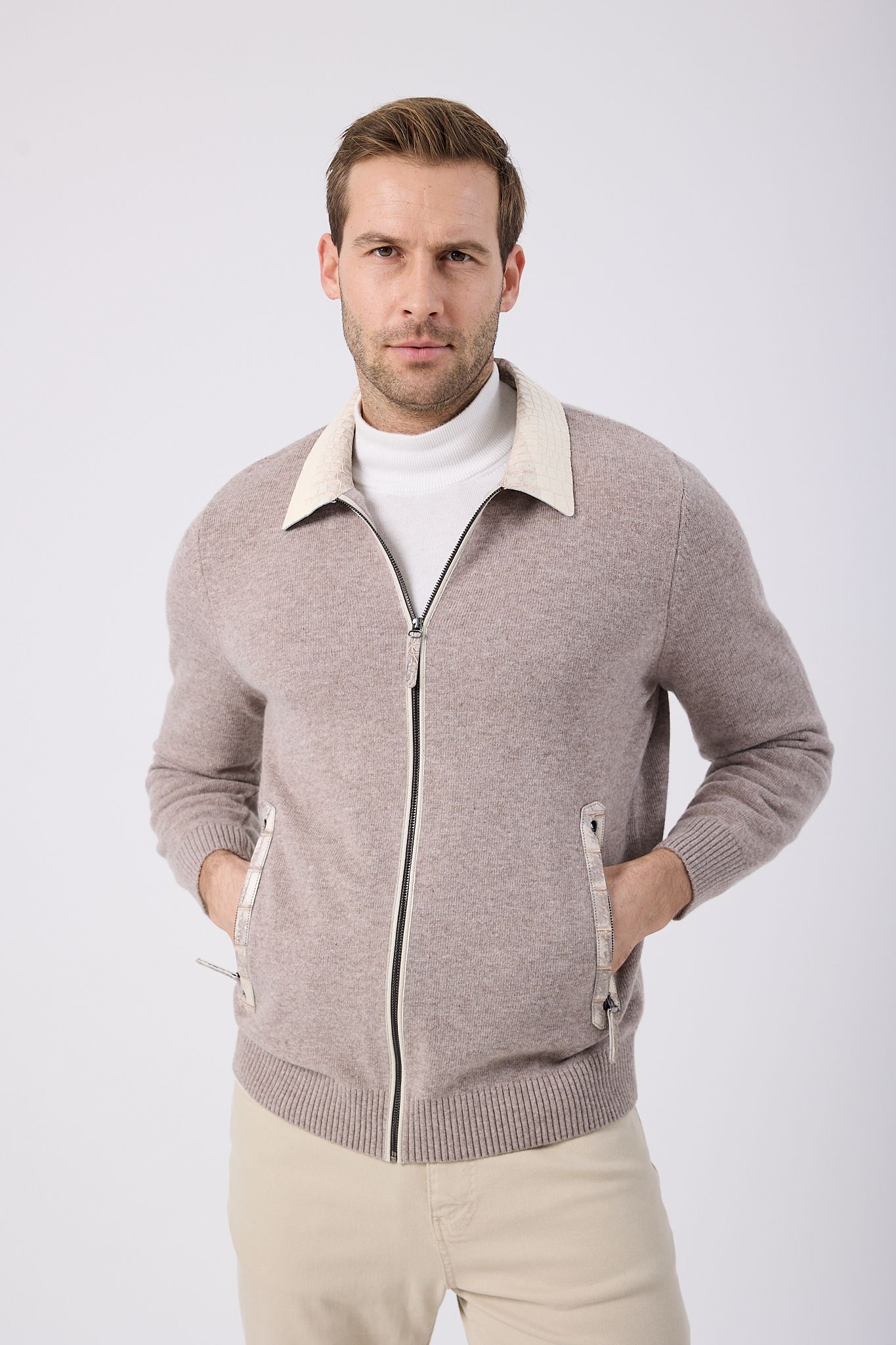 Vicuna Men's Knit Jacket with Crocodile Trimming