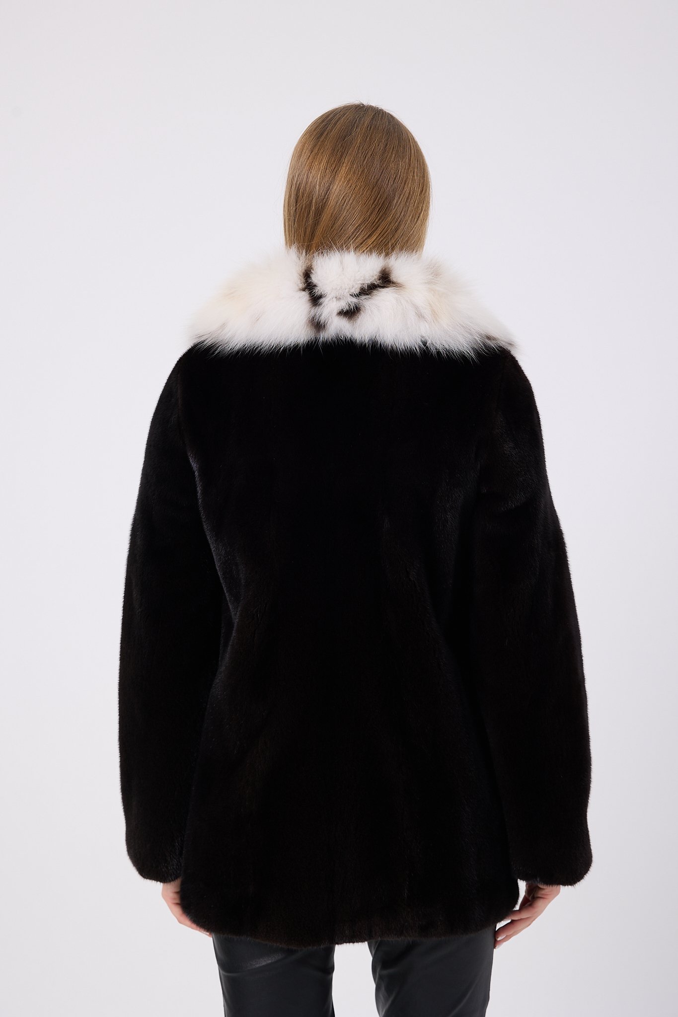 Vicuna Women's Mink Coat with Lynx Trimming