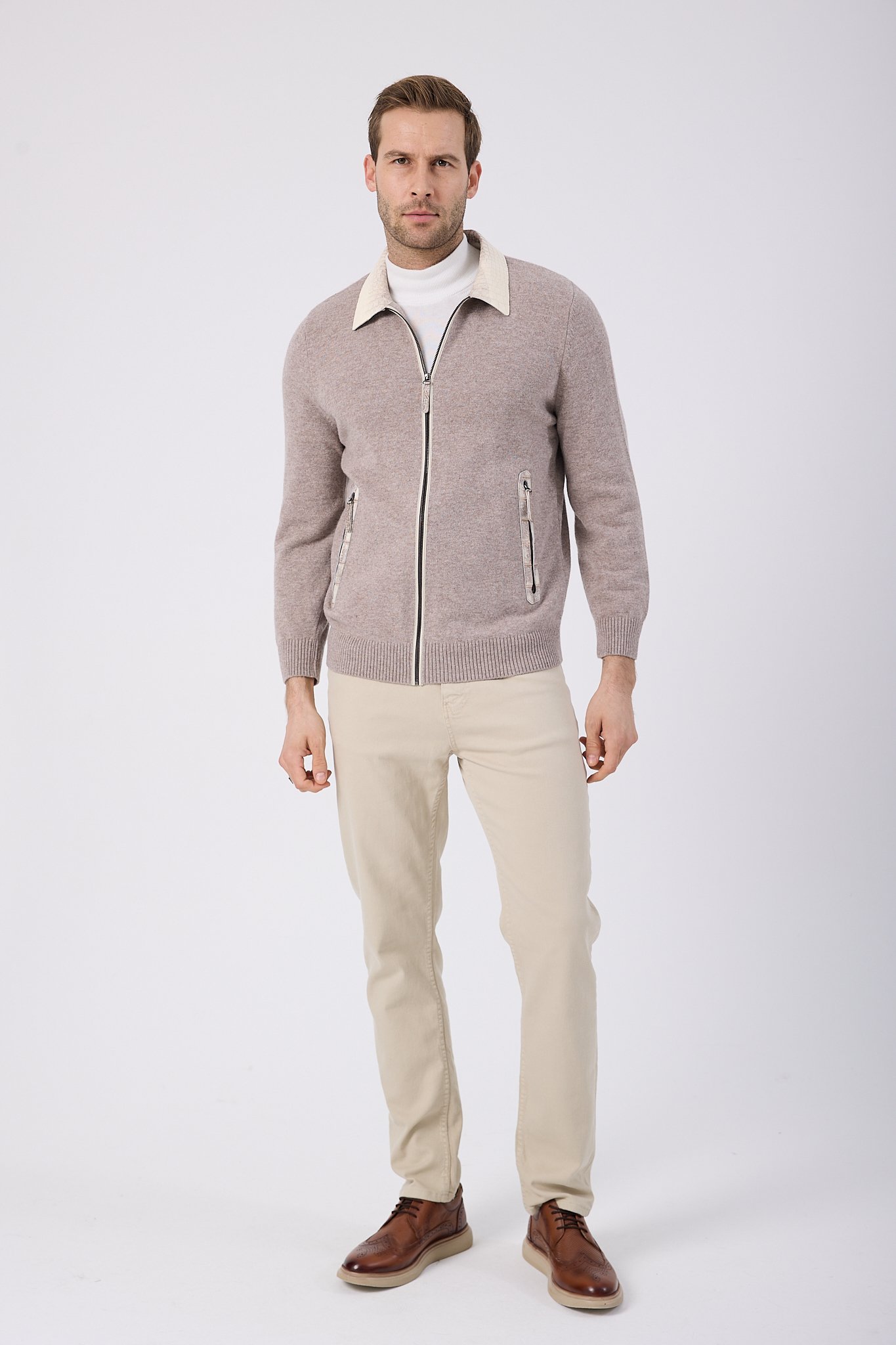 Vicuna Men's Knit Jacket with Crocodile Trimming