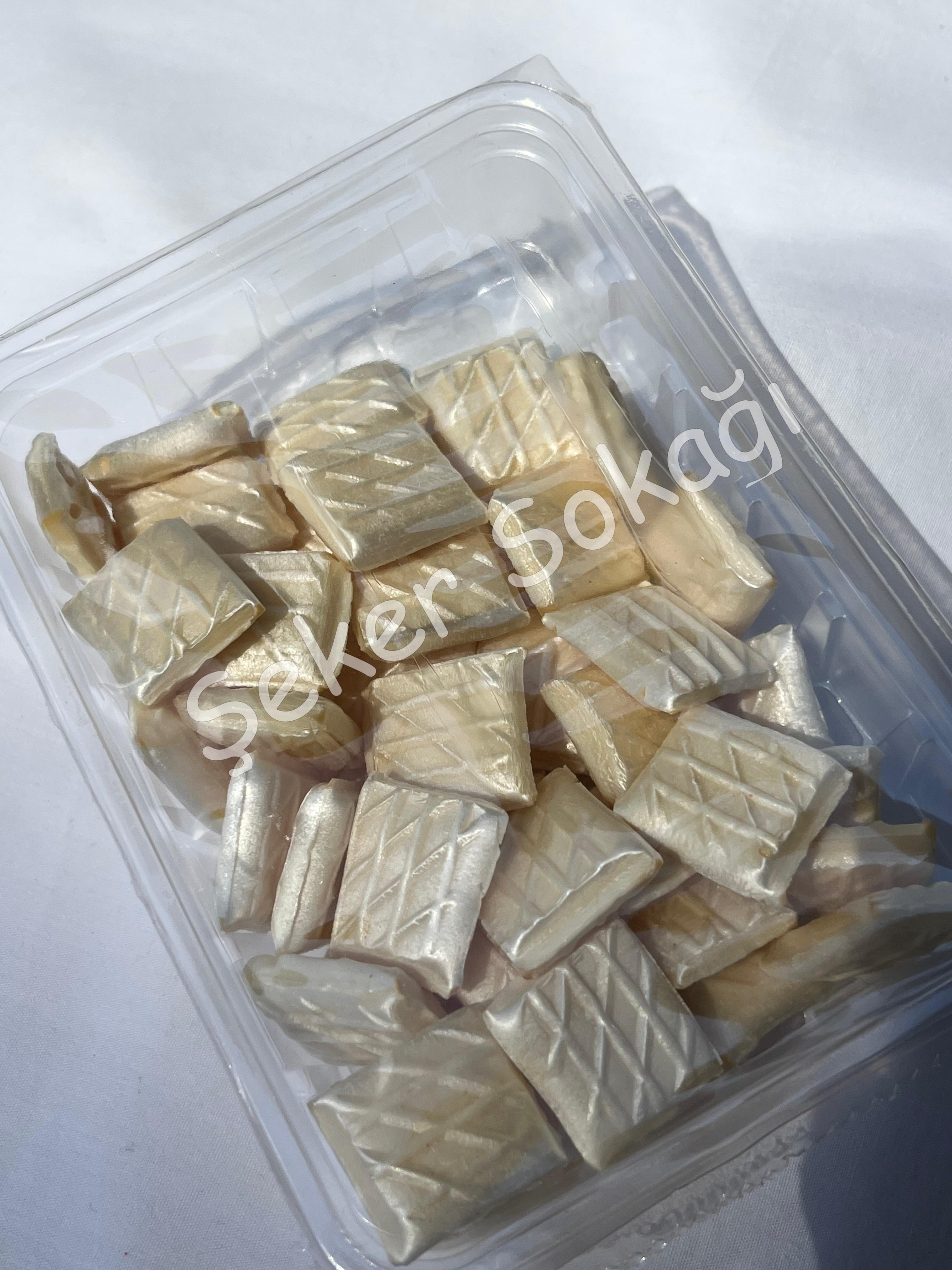 200gr Hindistan Cevizi Aromalı Akide Şekeri