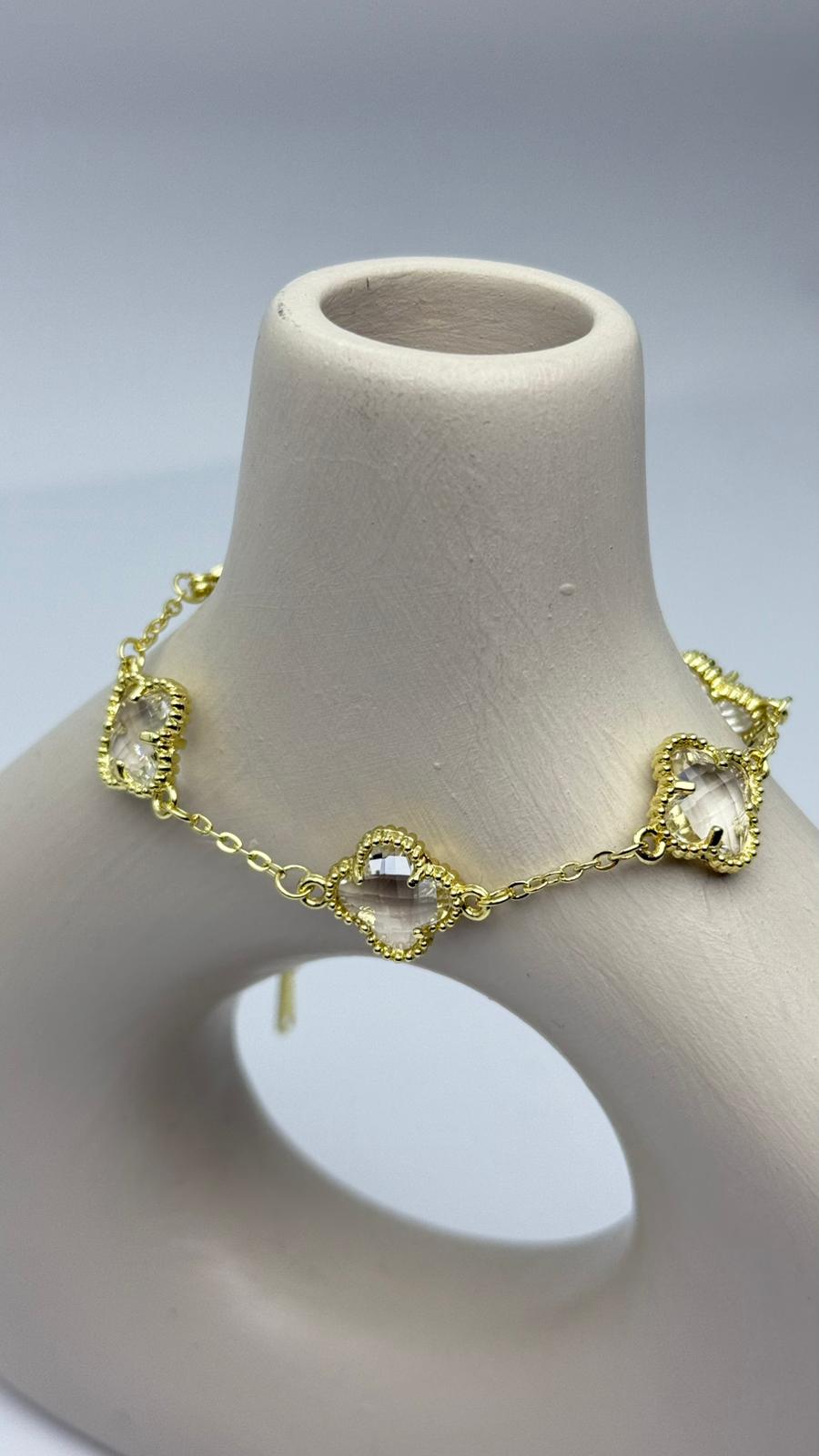 Zirkon Taşlı Yonca Bileklik