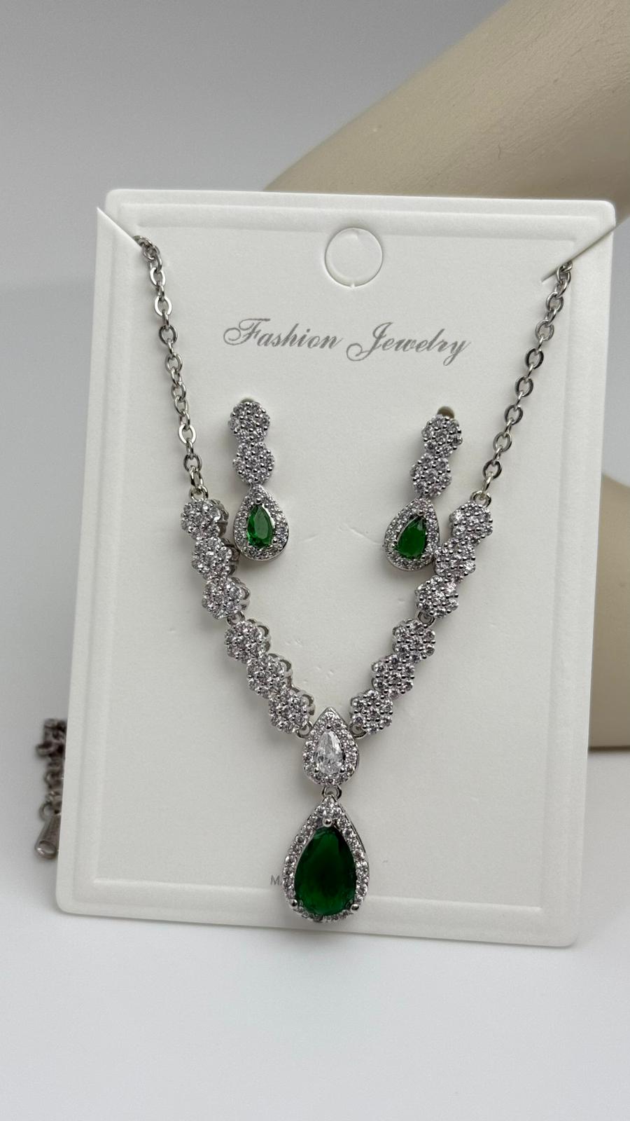 Baget Taşlı Set 