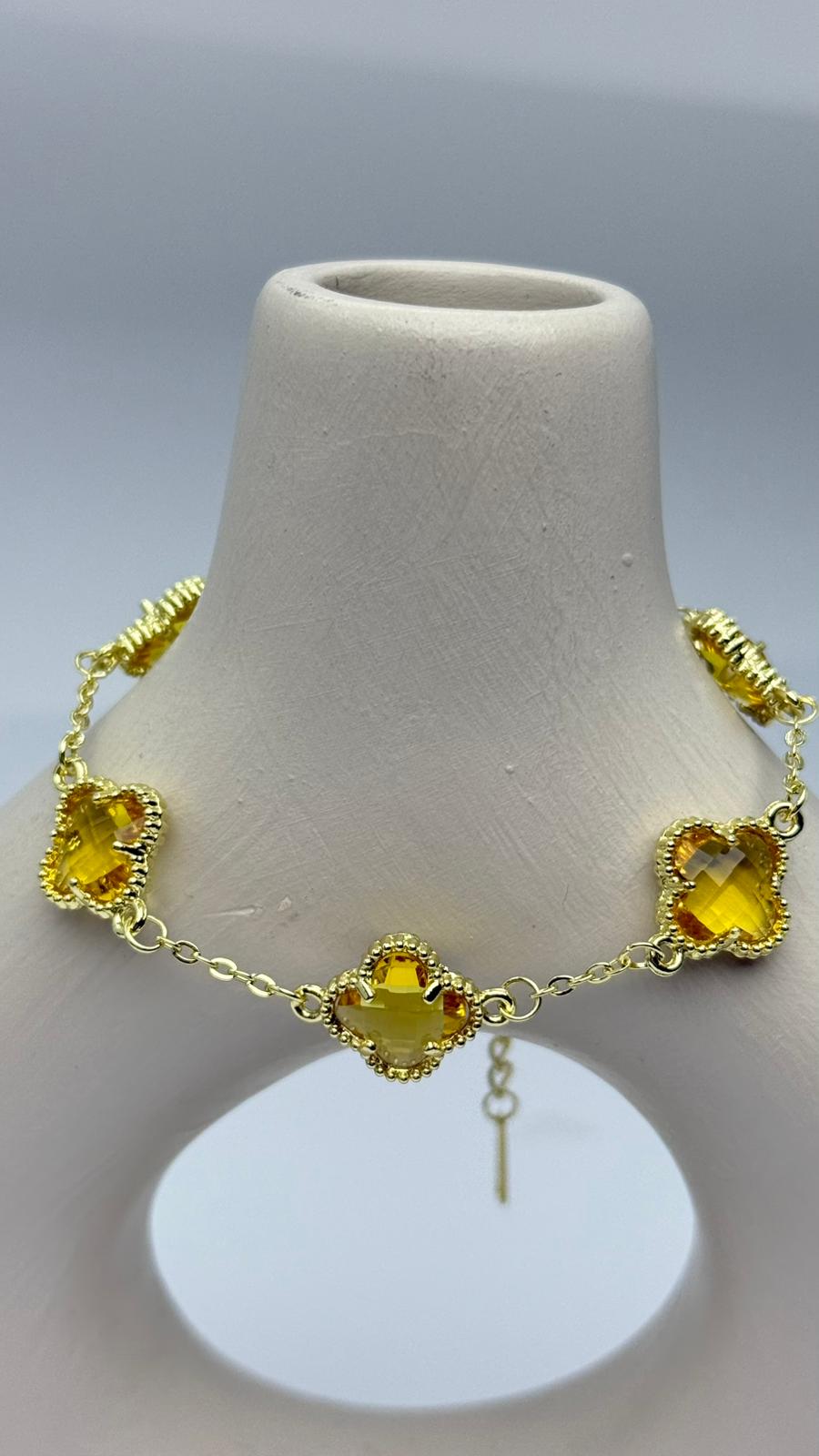 Zirkon Taşlı Yonca Bileklik