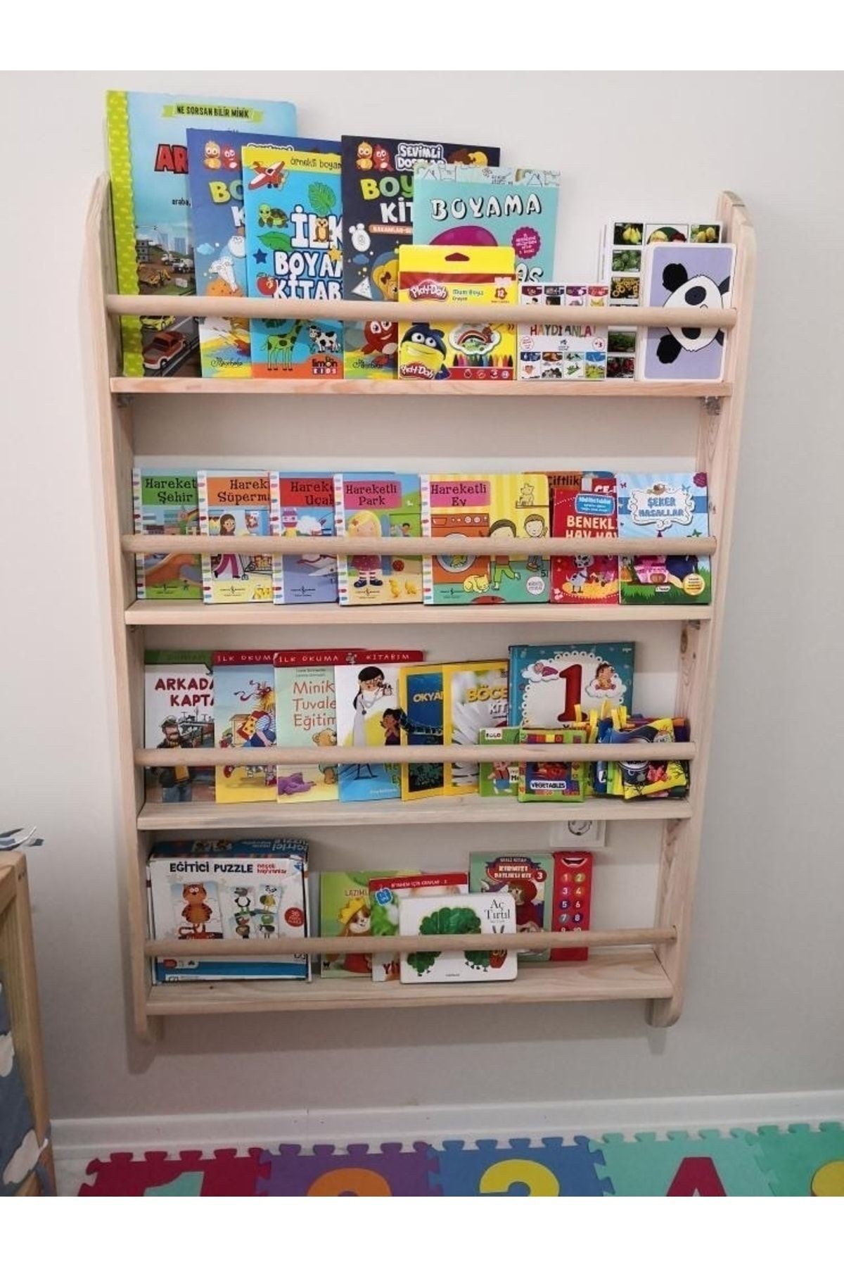 Montessori Kitaplık Geniş Model Yuvarlak Çıtalı 70 Cm
