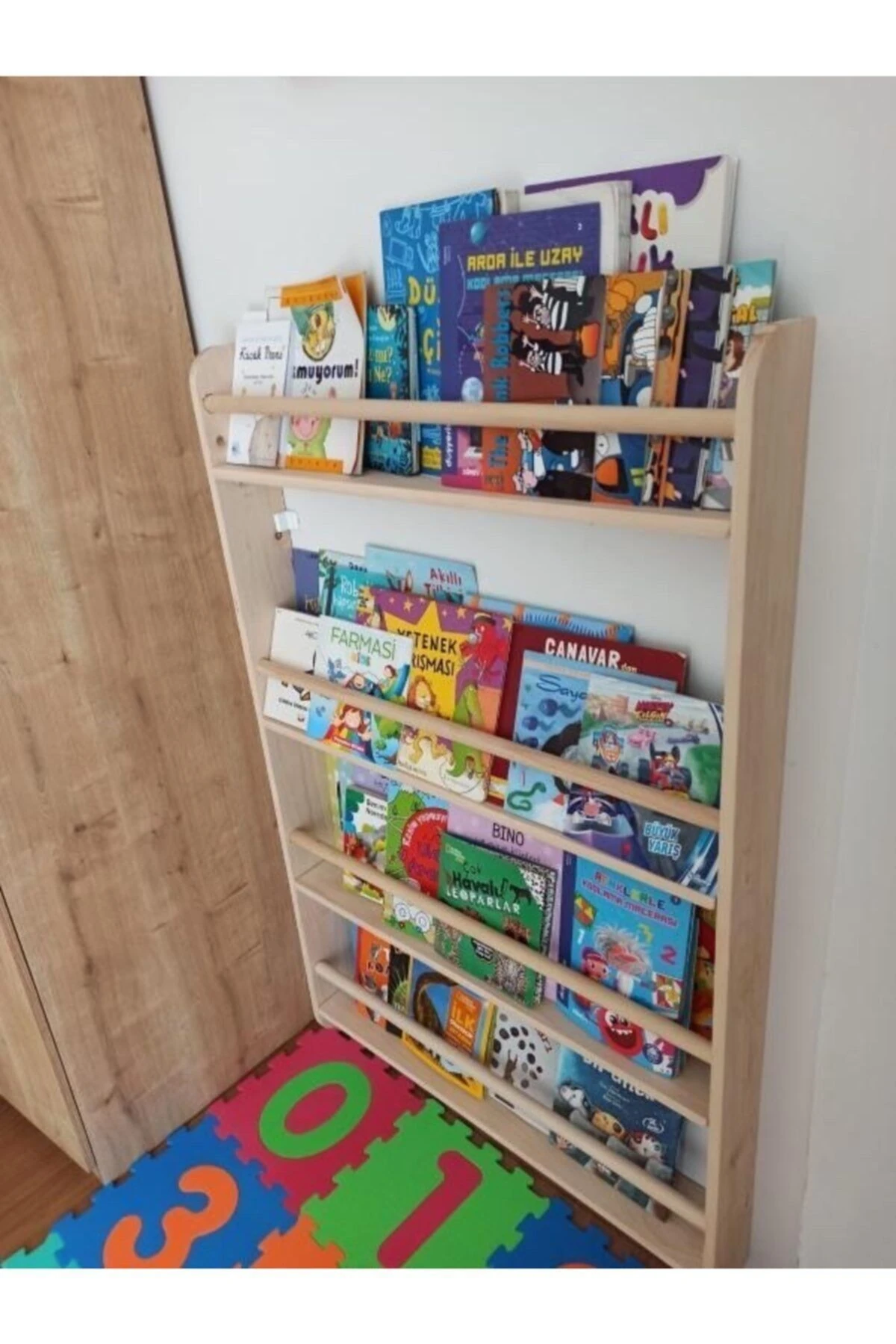 Montessori Kitaplık Geniş Model Yuvarlak Çıtalı