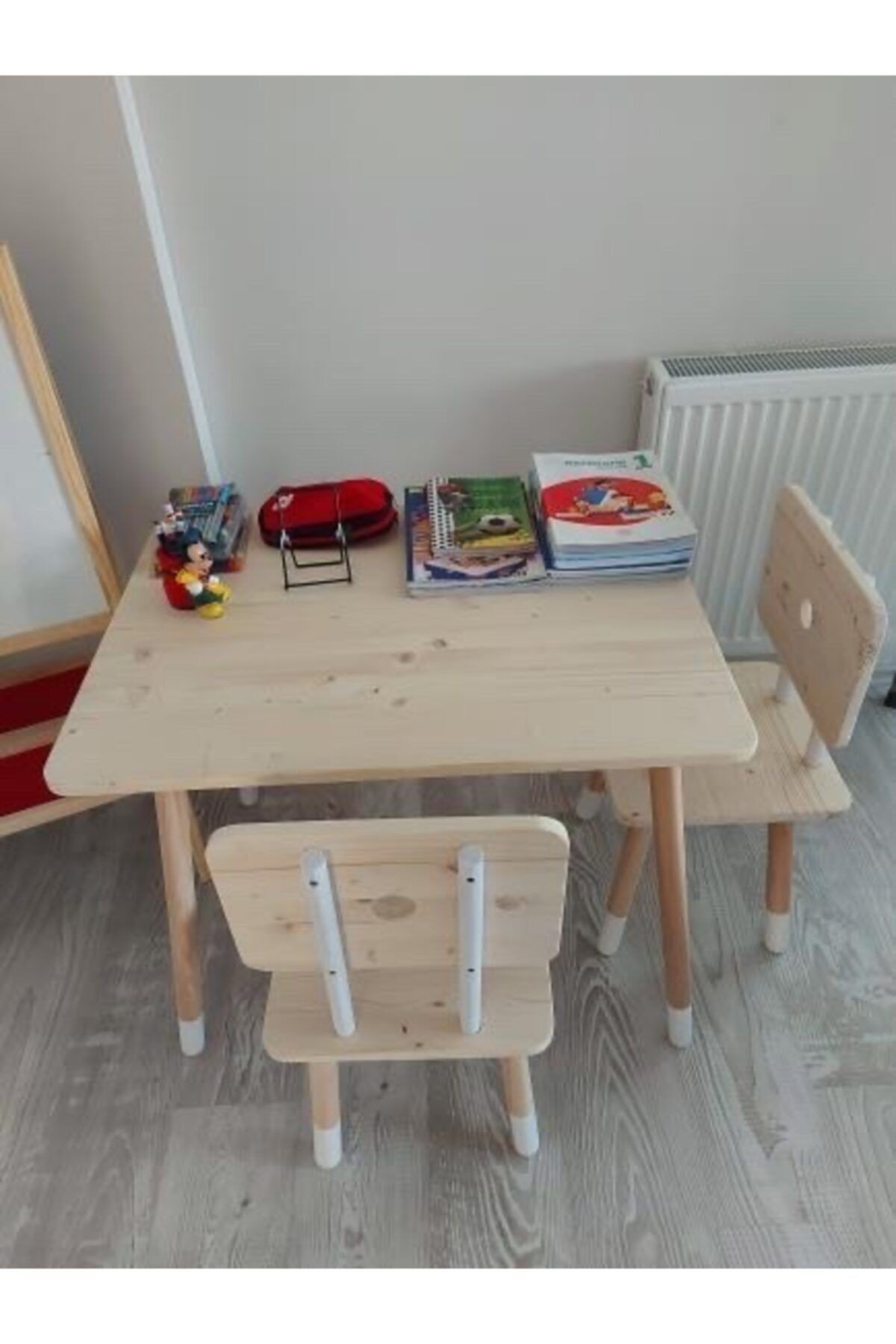 Montessori Çalışma Masası Ve 1 Adet Sandalyesi