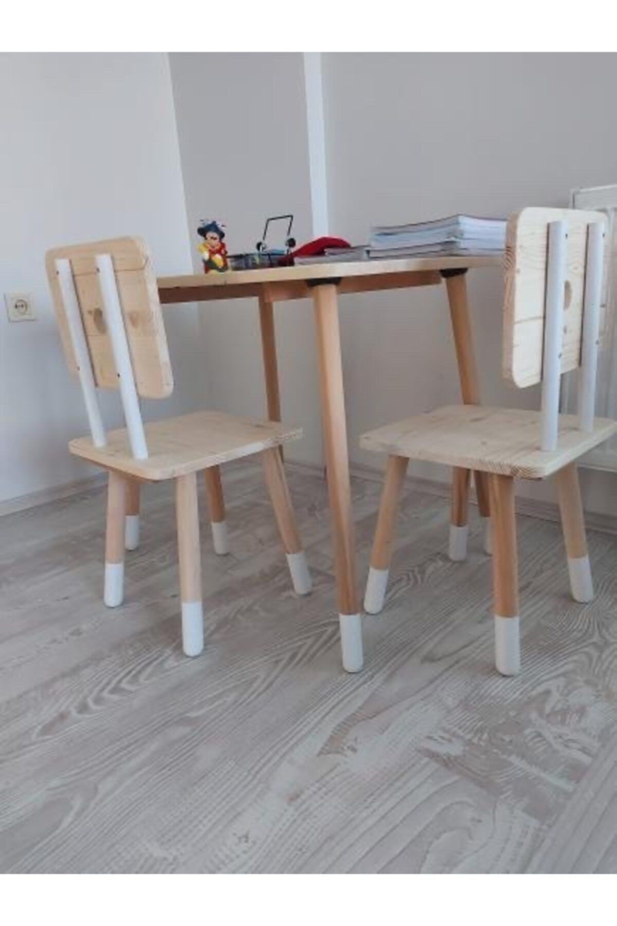 Montessori Çalışma Masası Ve 1 Adet Sandalyesi