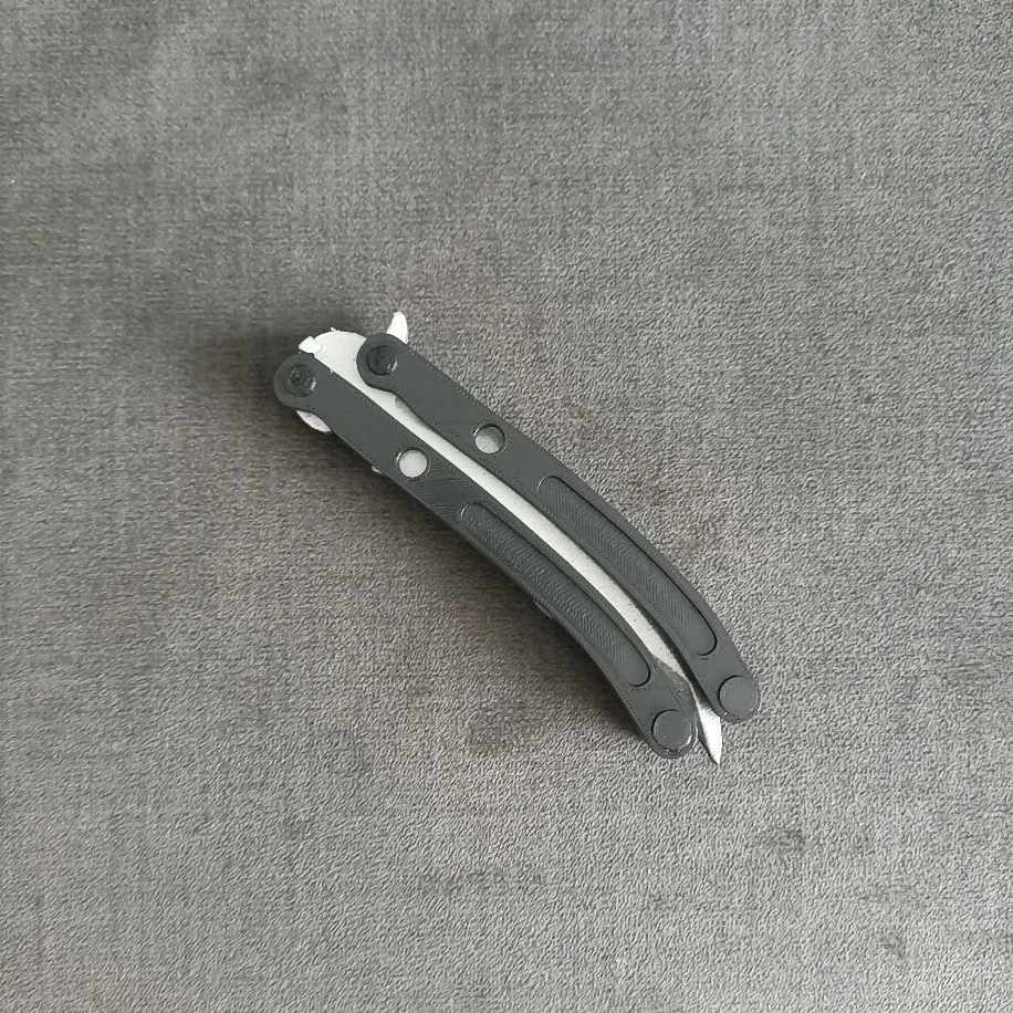 Valorant Karaborsa Kelebek