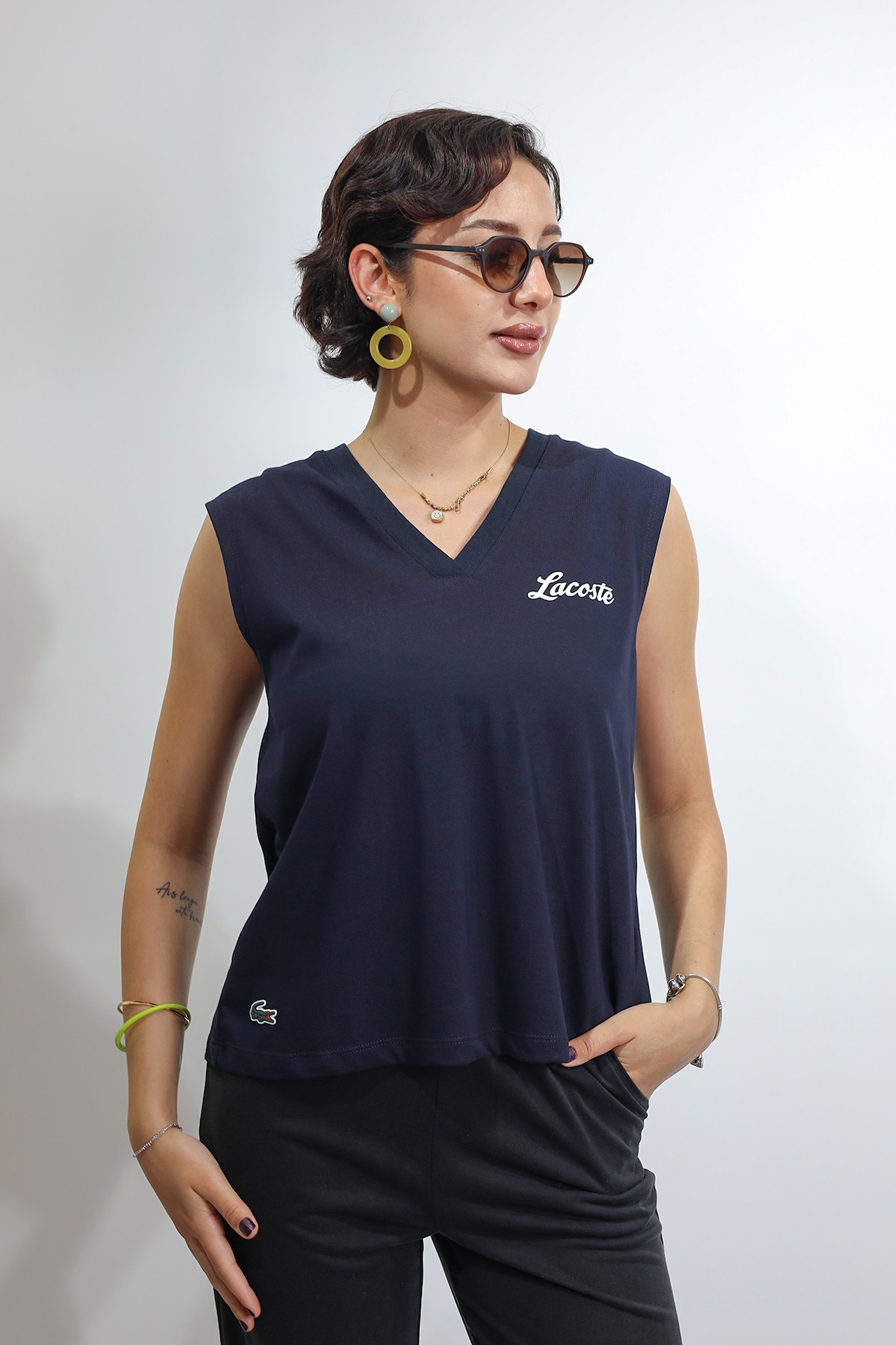 Kadın Kolsuz Lacivert T-shirt
