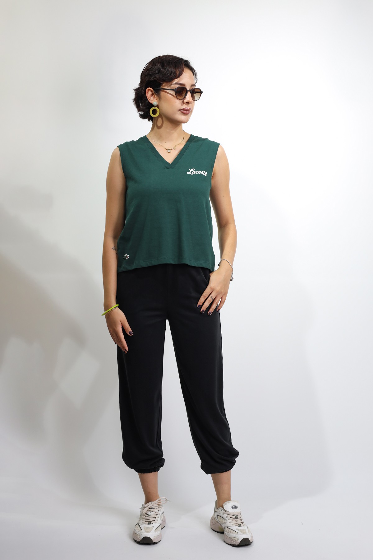 Kadın Kolsuz Yeşil T-shirt