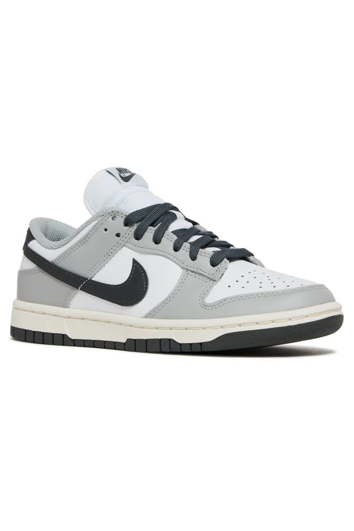 Nike Dunk Low 'Light Smoke Grey' N203