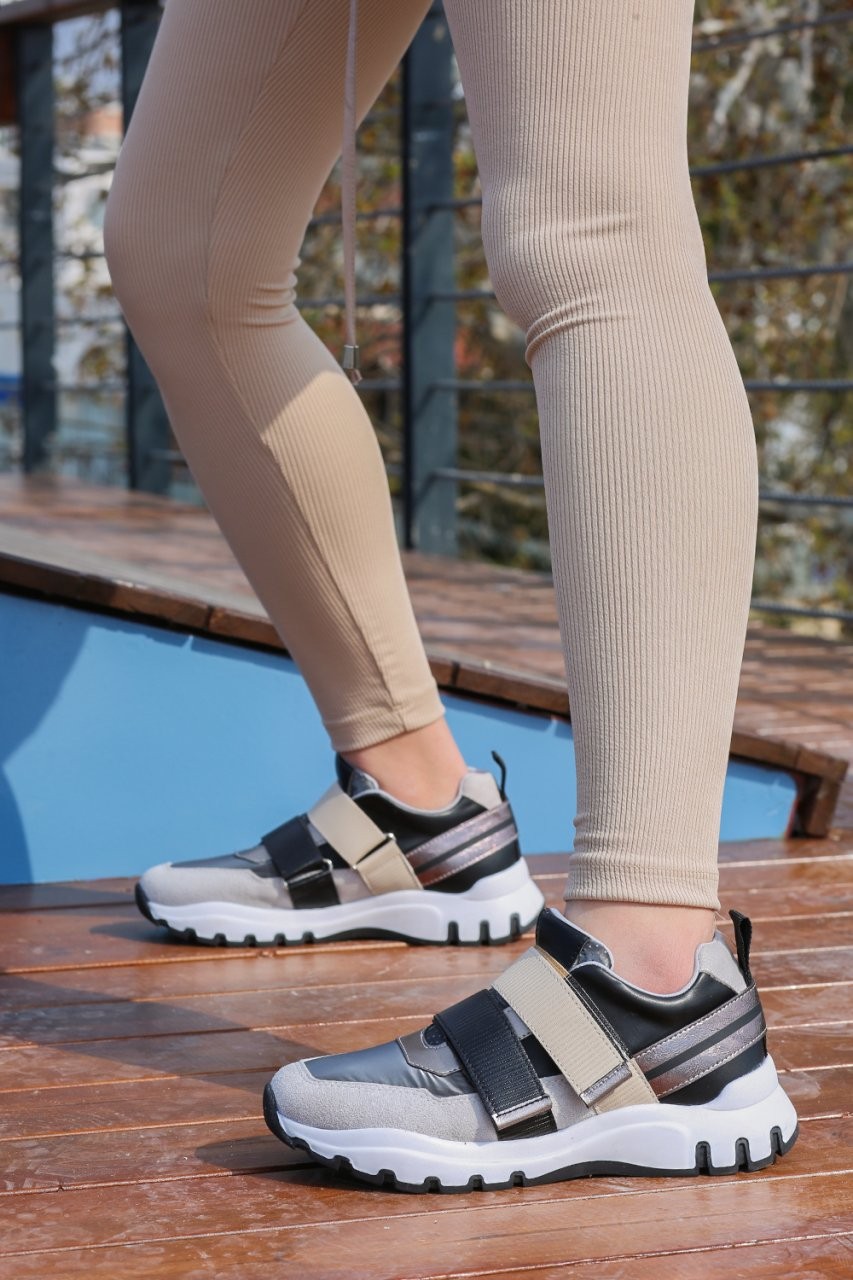 March Mikro Materyal Siyah  Renk Kadın Sneakers S002