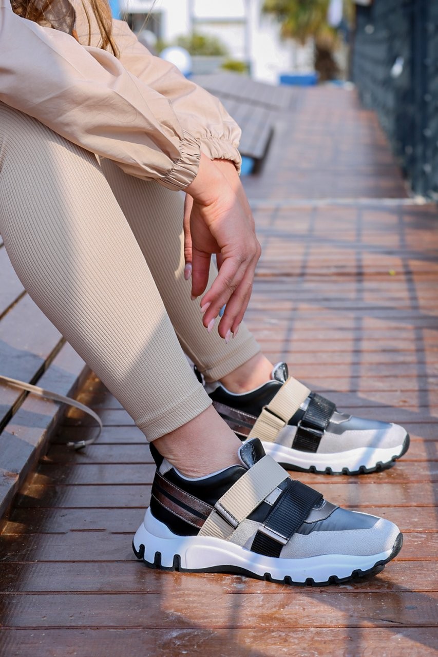 March Mikro Materyal Siyah  Renk Kadın Sneakers S002