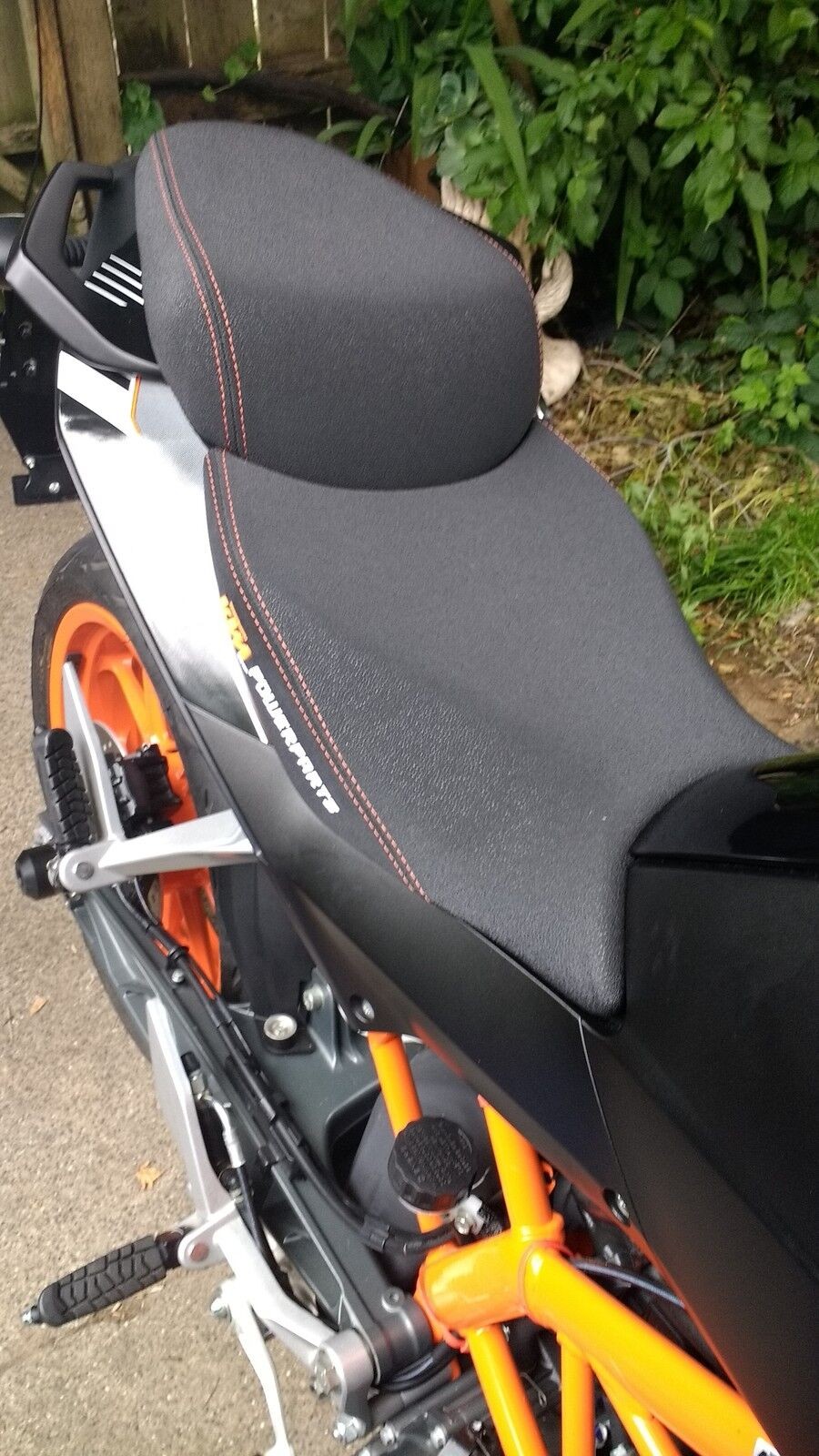 KTM DUKE 125/200/390 ARKA KOLTUK