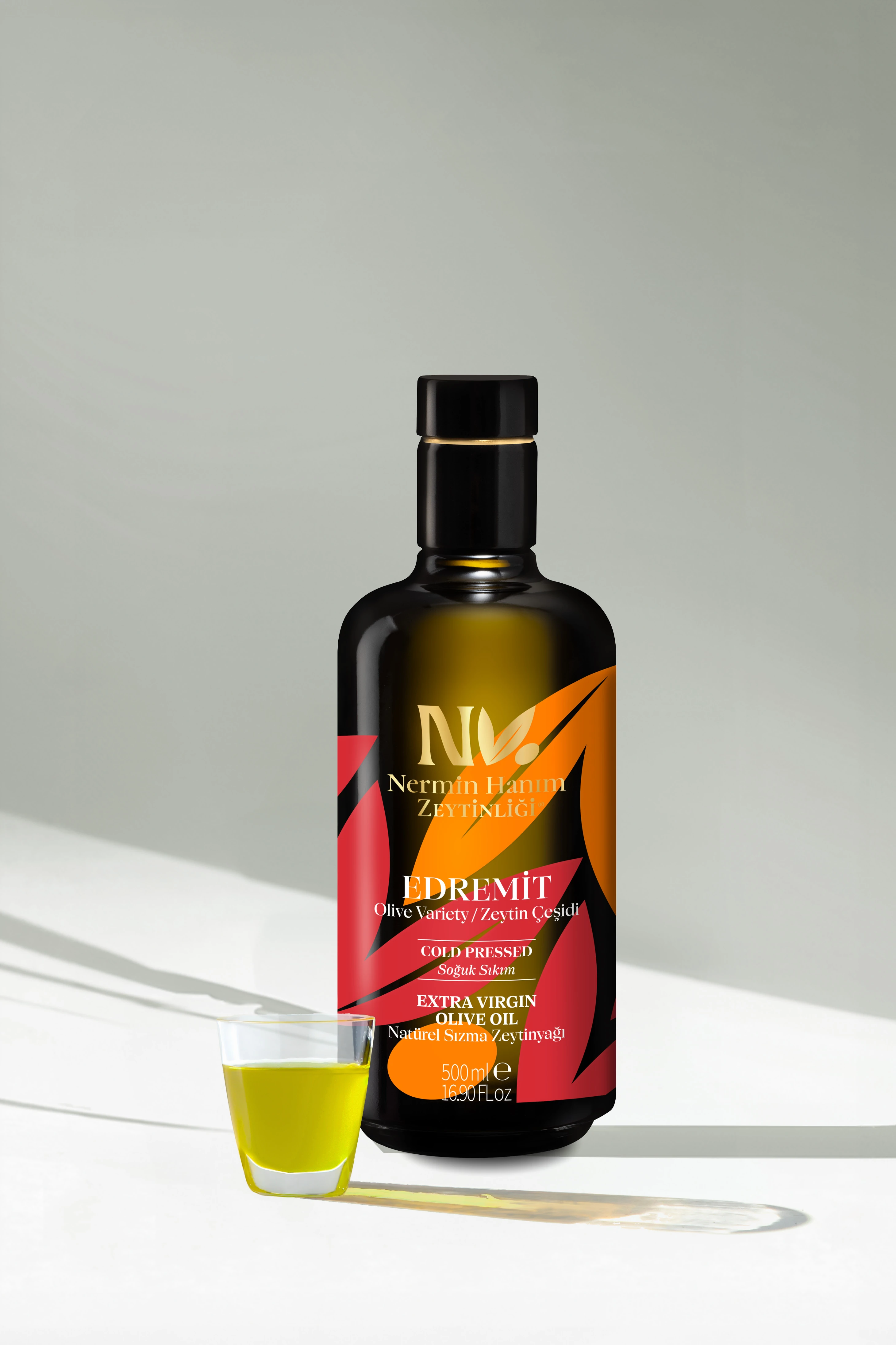 Ayvalık (Edremit) - Soğuk Sıkım Naturel Sızma Zeytinyağı R. (500ml)