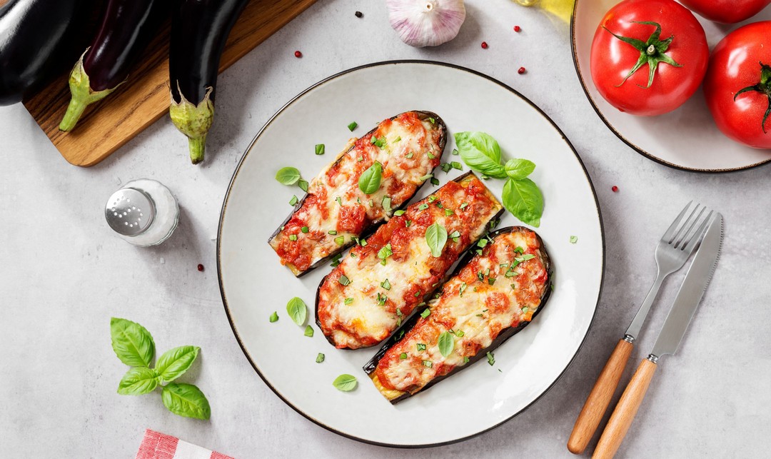 Mozzarellalı Fırında Patlıcan