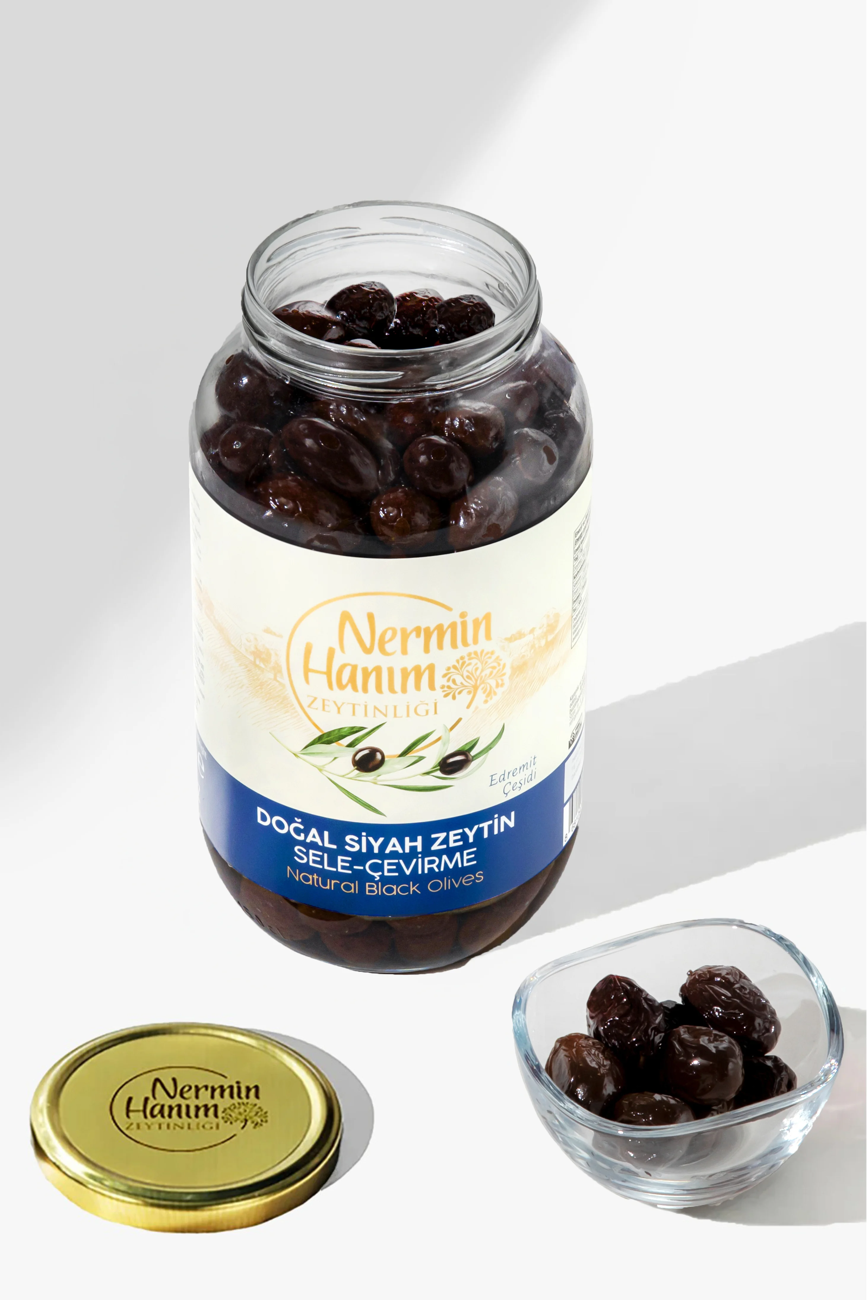 Edremit Siyah Sele (Çevirme) Zeytin (950gr)