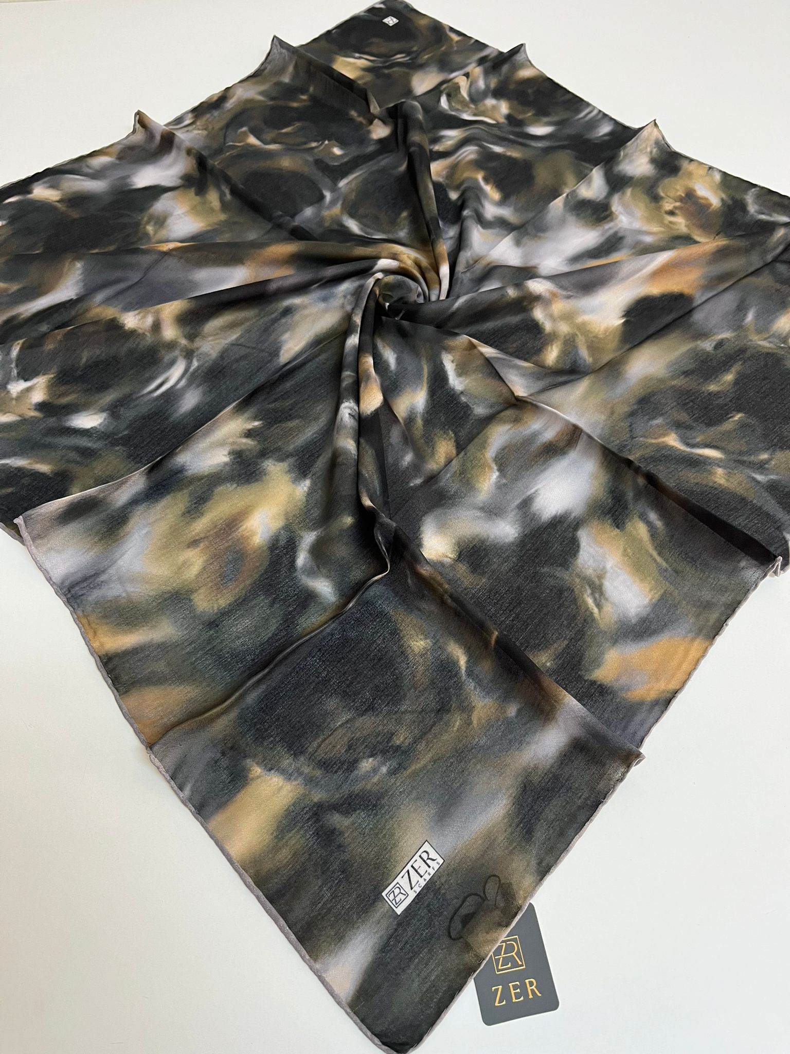 Zer Desenli Organik Eşarp - 2