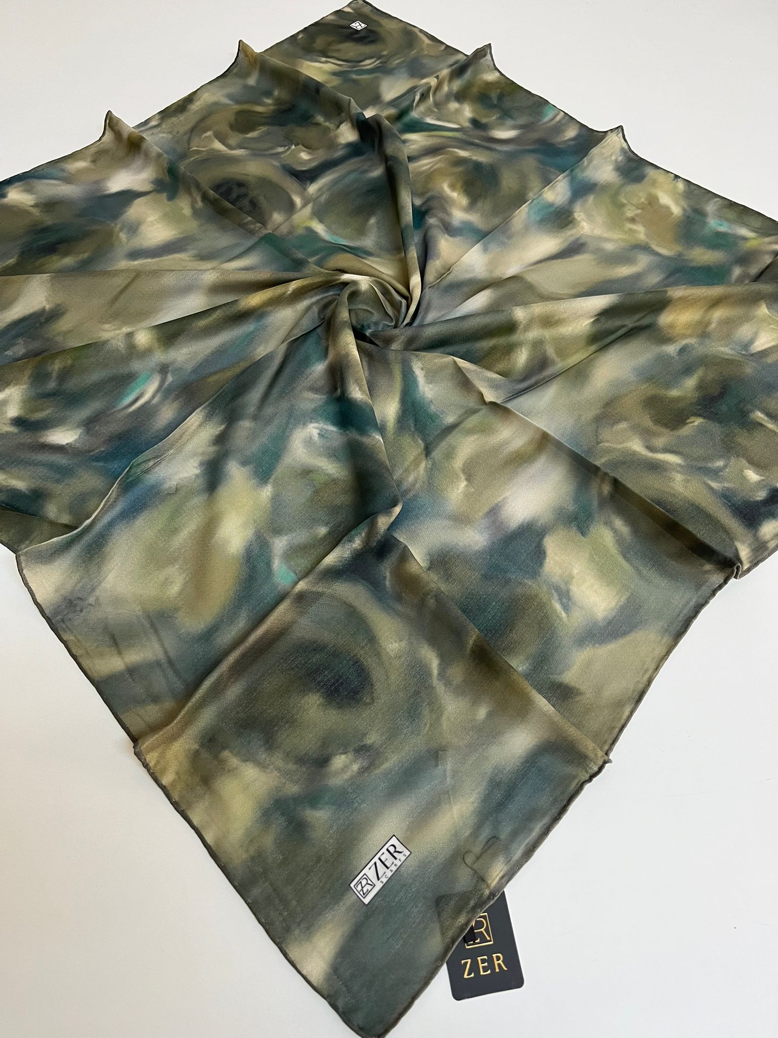 Zer Desenli Organik Eşarp - 2