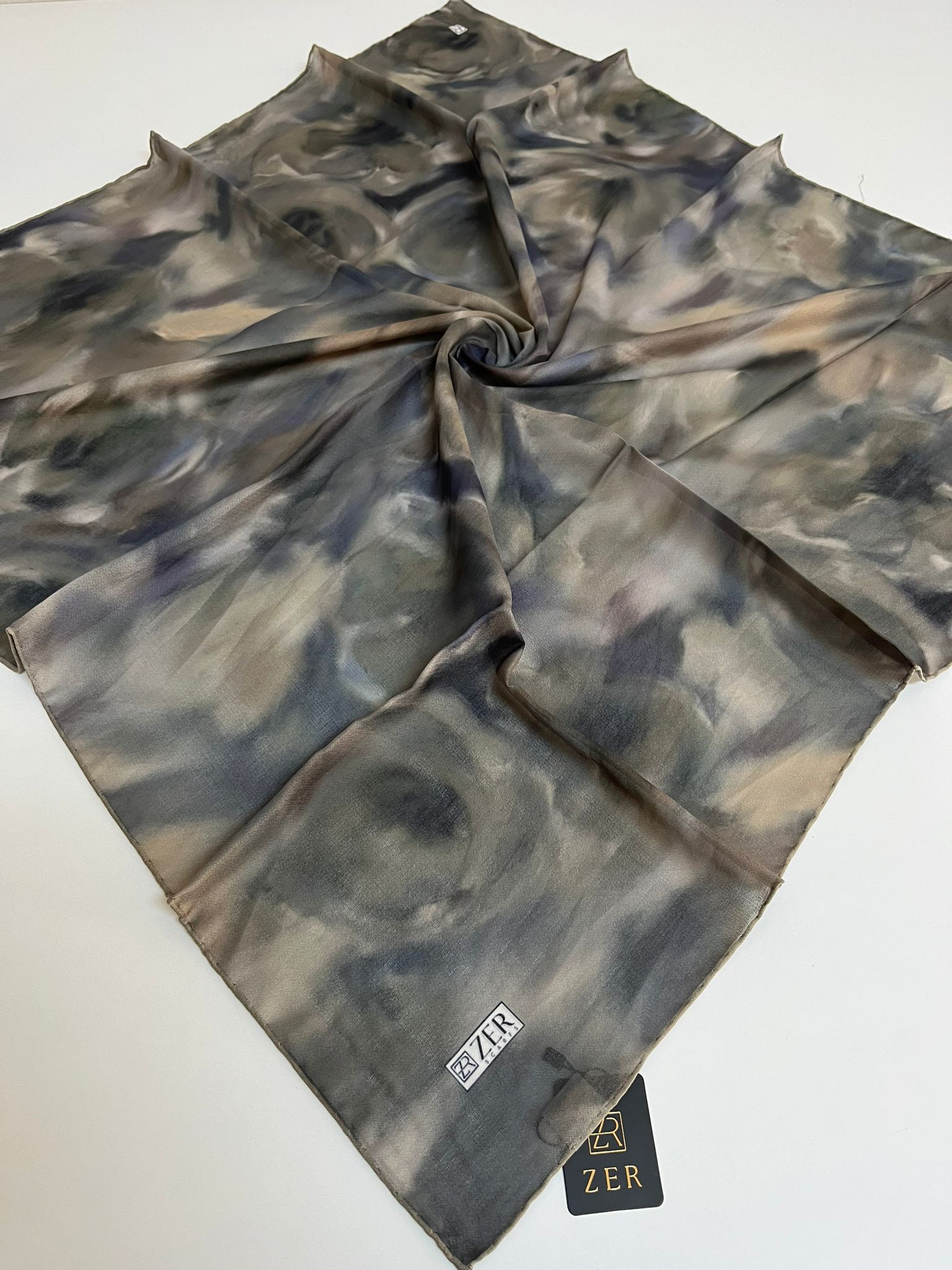 Zer Desenli Organik Eşarp - 2