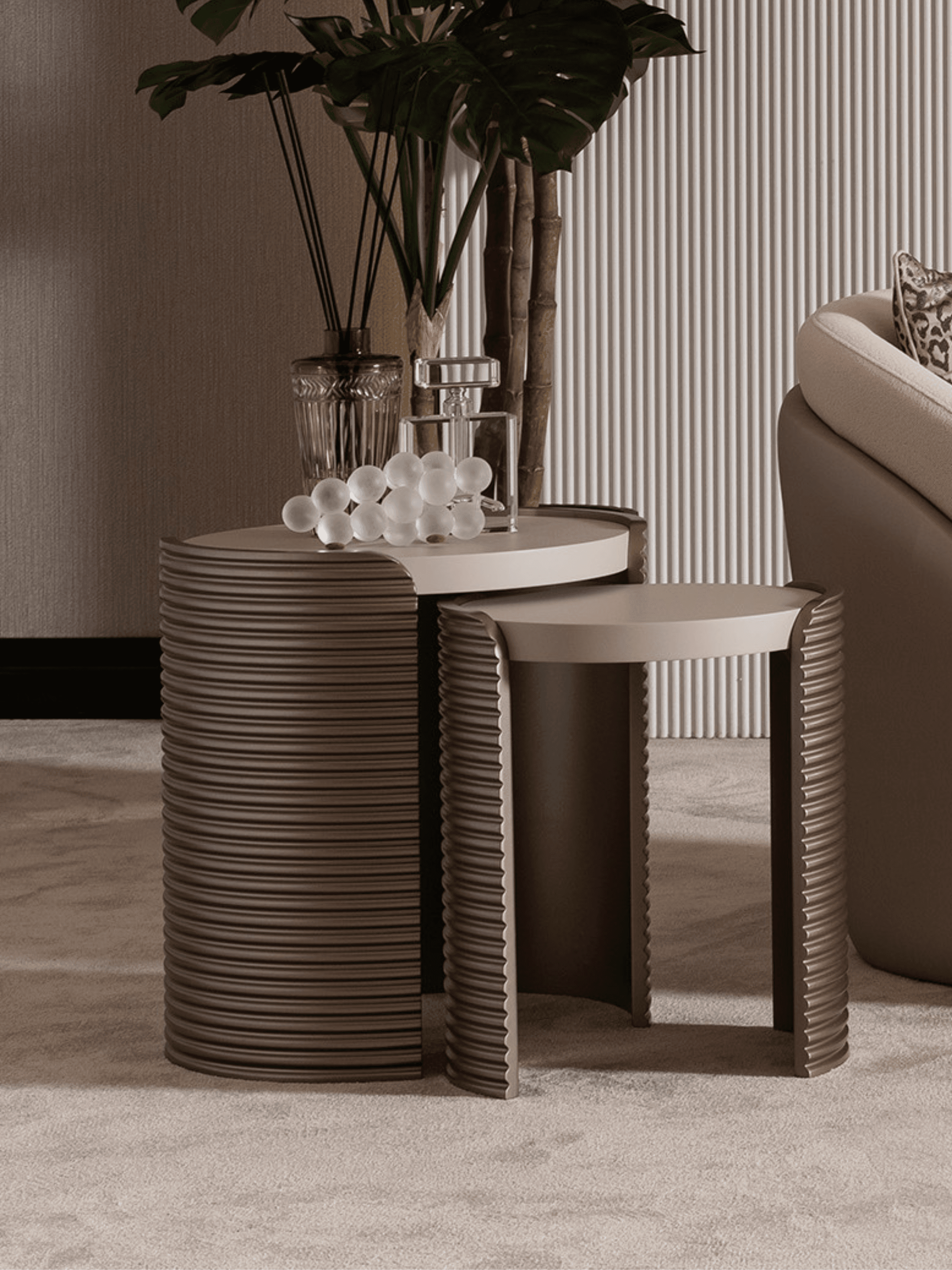 Leora Nesting Table