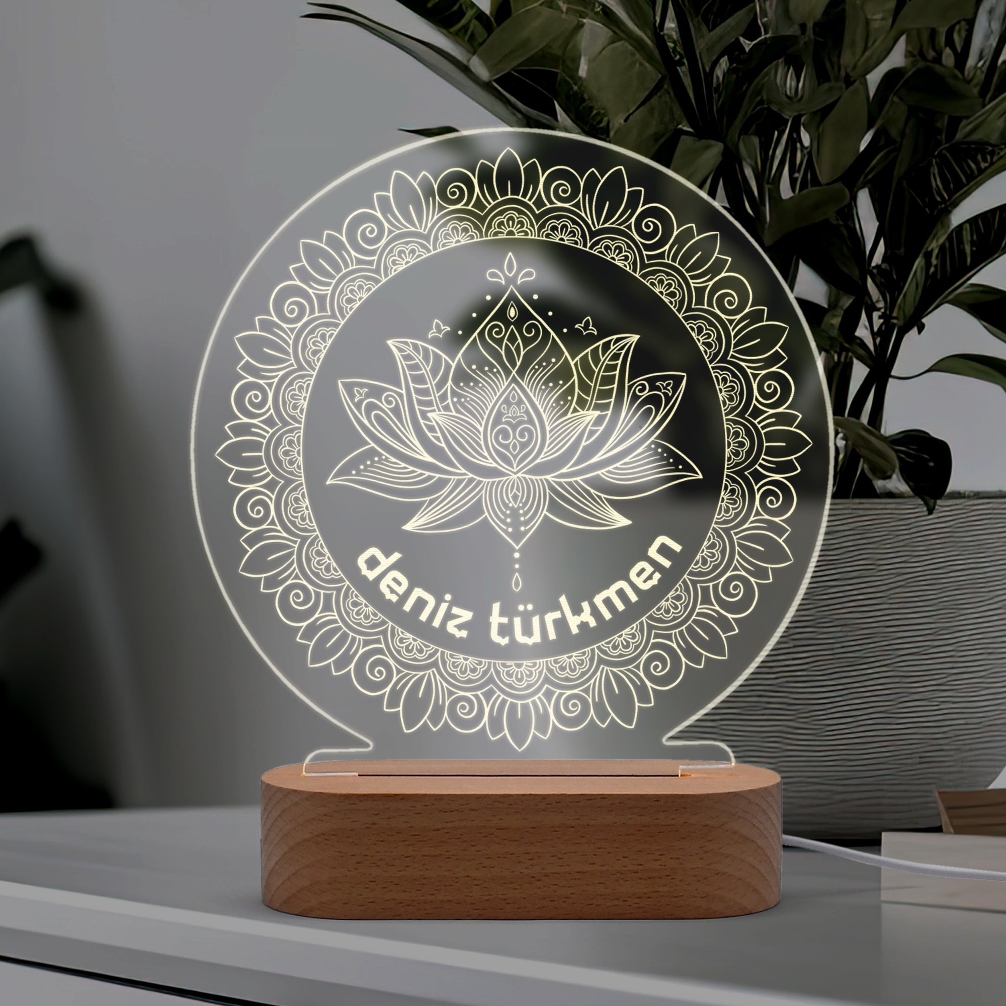 Lotus, Mandala Figürlü Kişiye Özel Ledli Gece Lambası