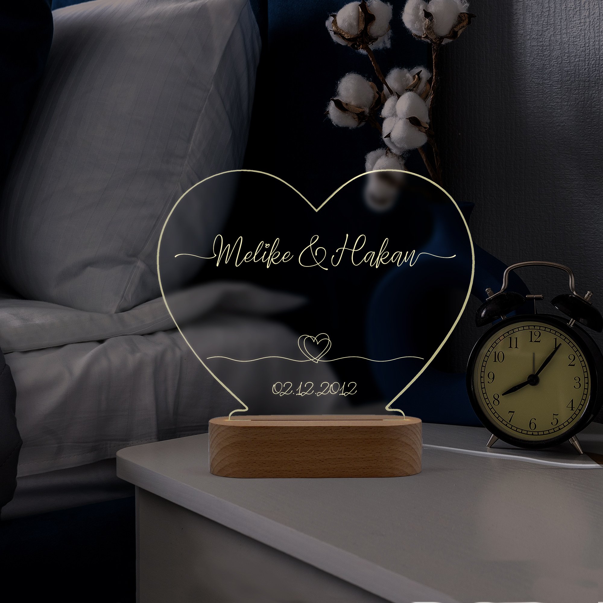 Çiftler için Çift Kalp Motifli Kişiye Özel Ledli Gece Lambası