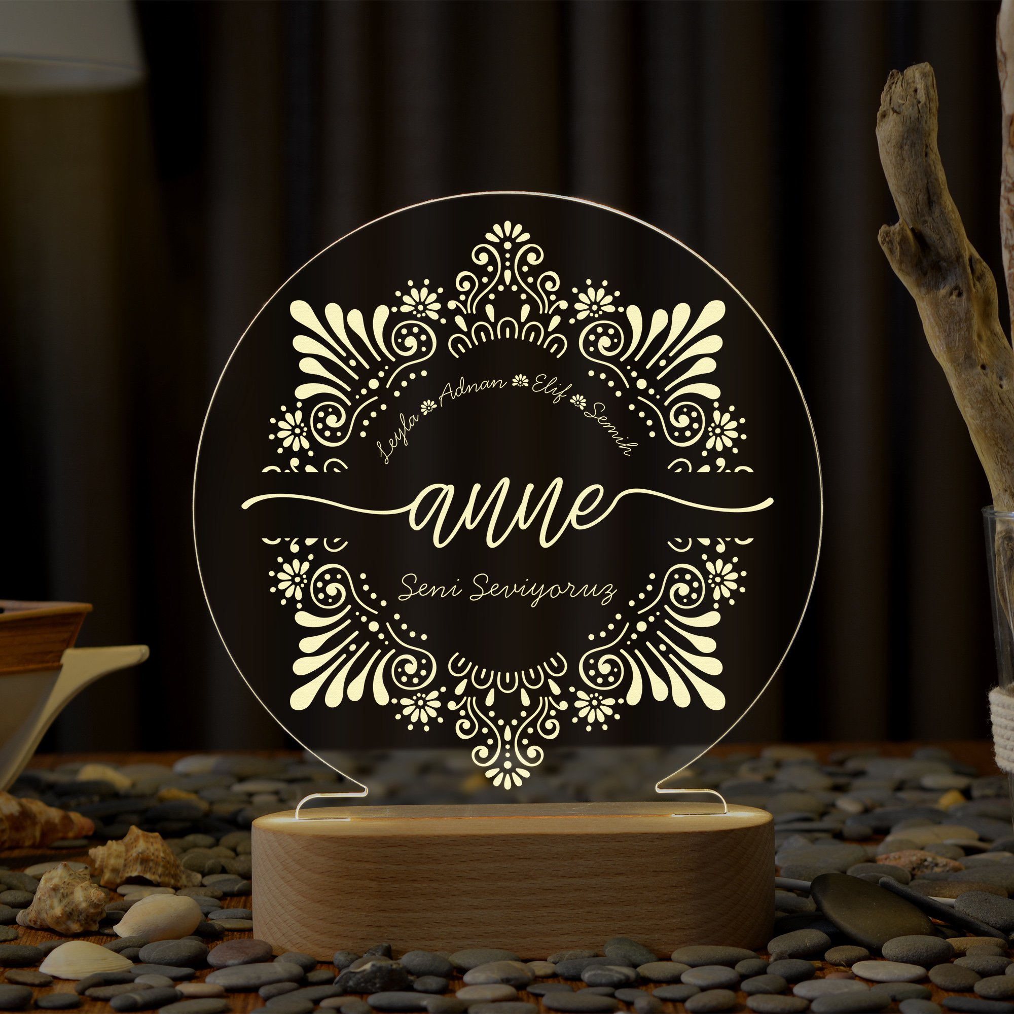 Anneler için Dantel Motifli Kişiye Özel Ledli Gece Lambası