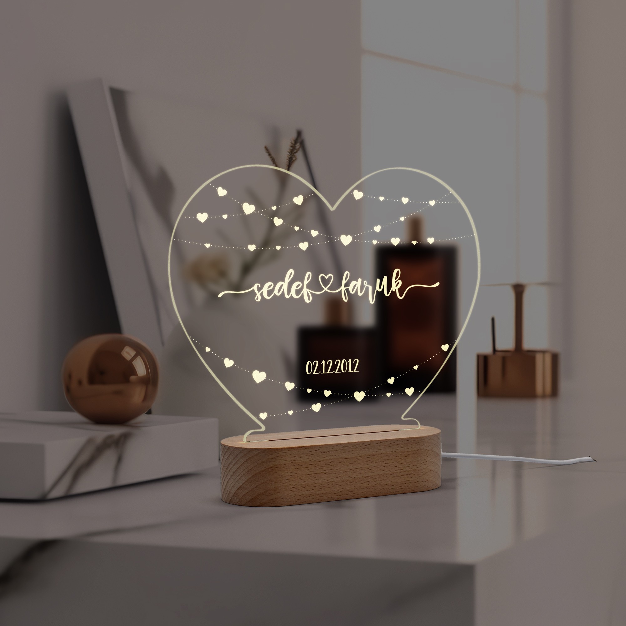  Çiftler için Minik Kalp Motifli Kişiye Özel Ledli Gece Lambası