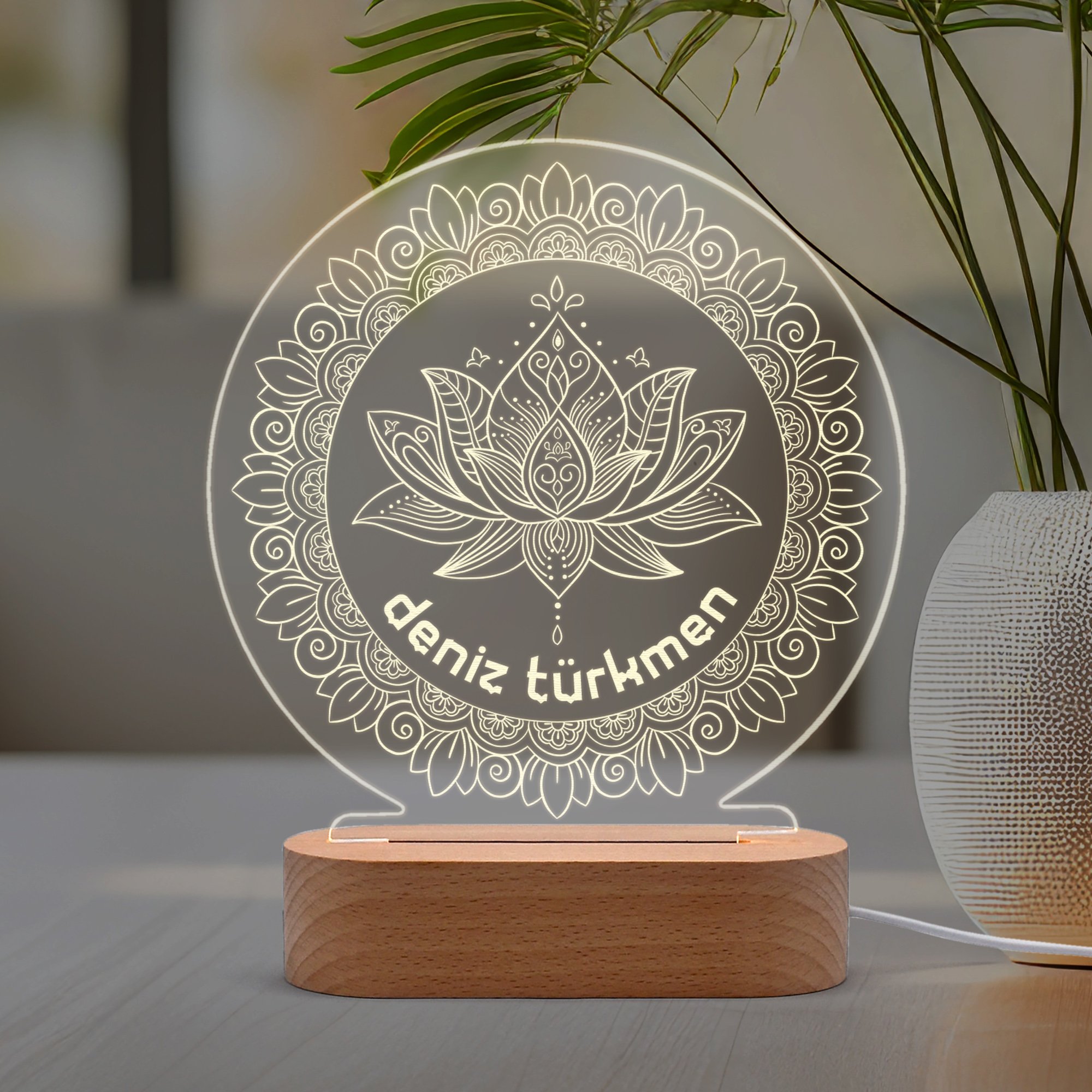 Lotus, Mandala Figürlü Kişiye Özel Ledli Gece Lambası