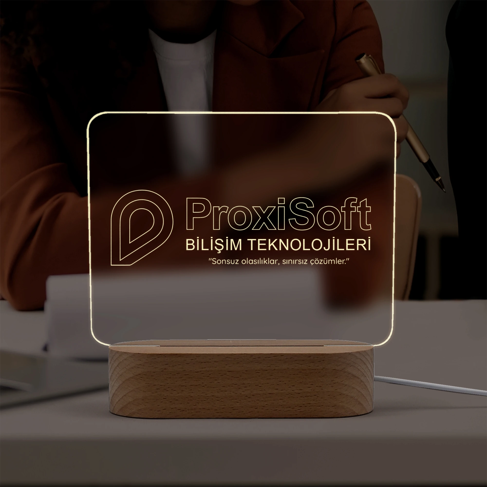 Şirket Logolu Led Masa Dekoru