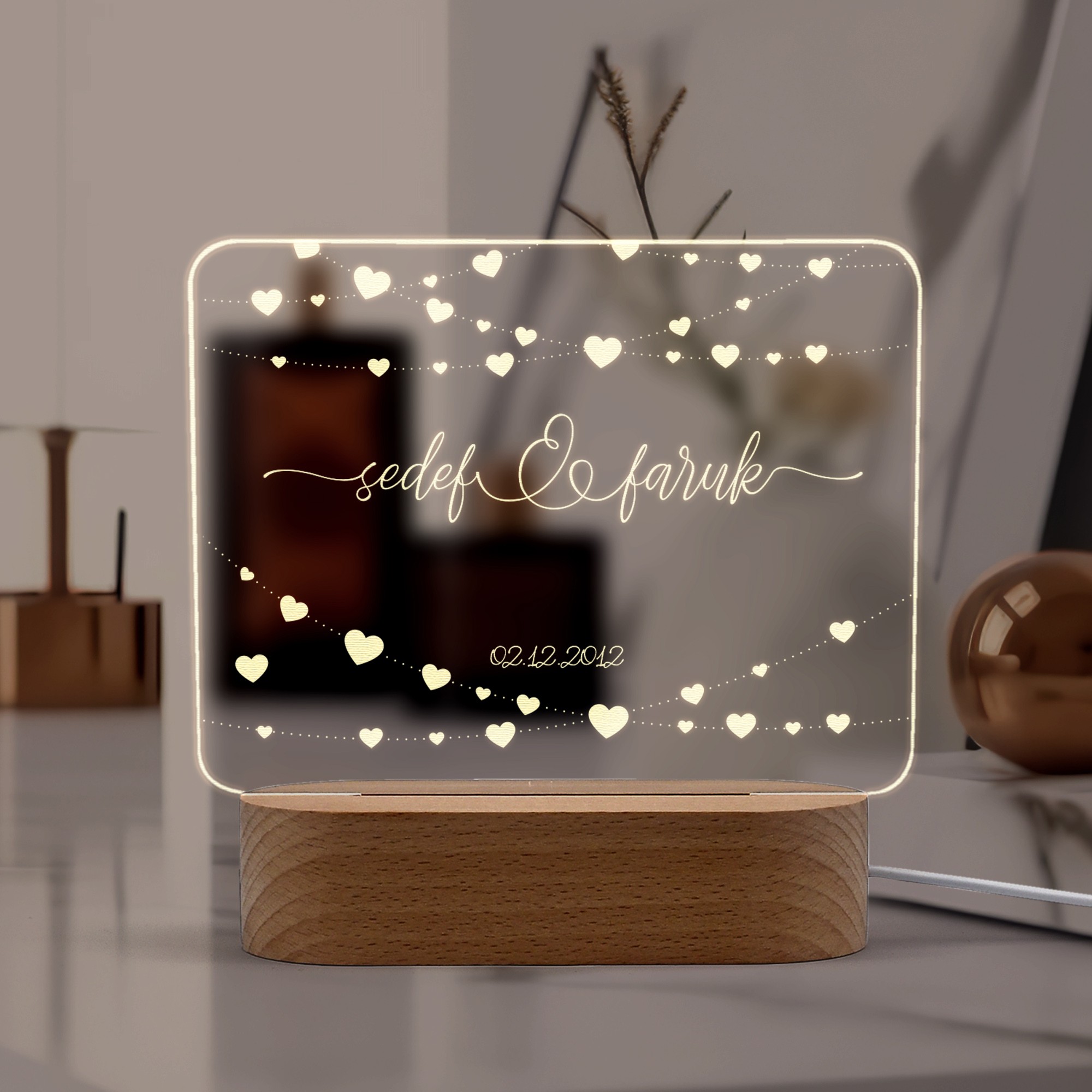 Çiftler için Minik Kalp Motifli Dörtgen Kişiye Özel Led Gece Lambası