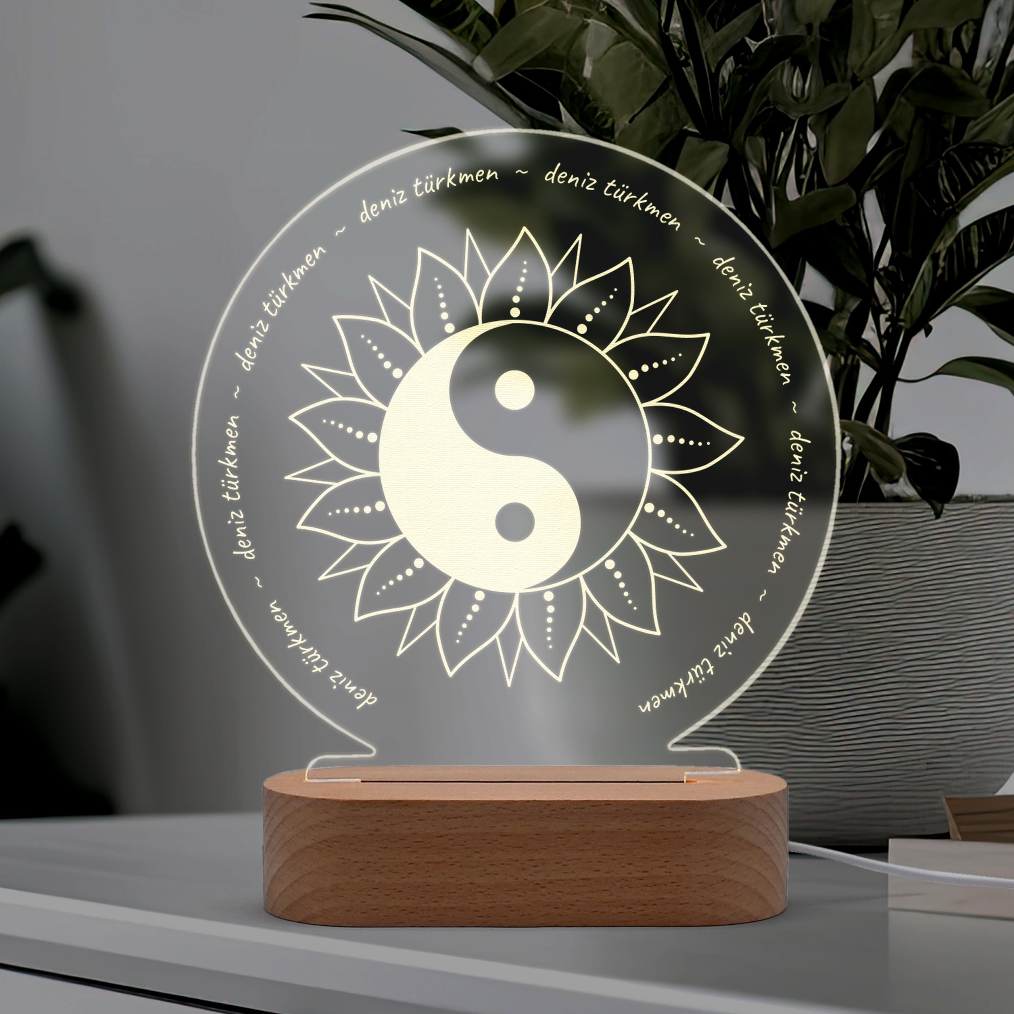 Ying Yang Sembollü Kişiye Özel Ledli Gece Lambası