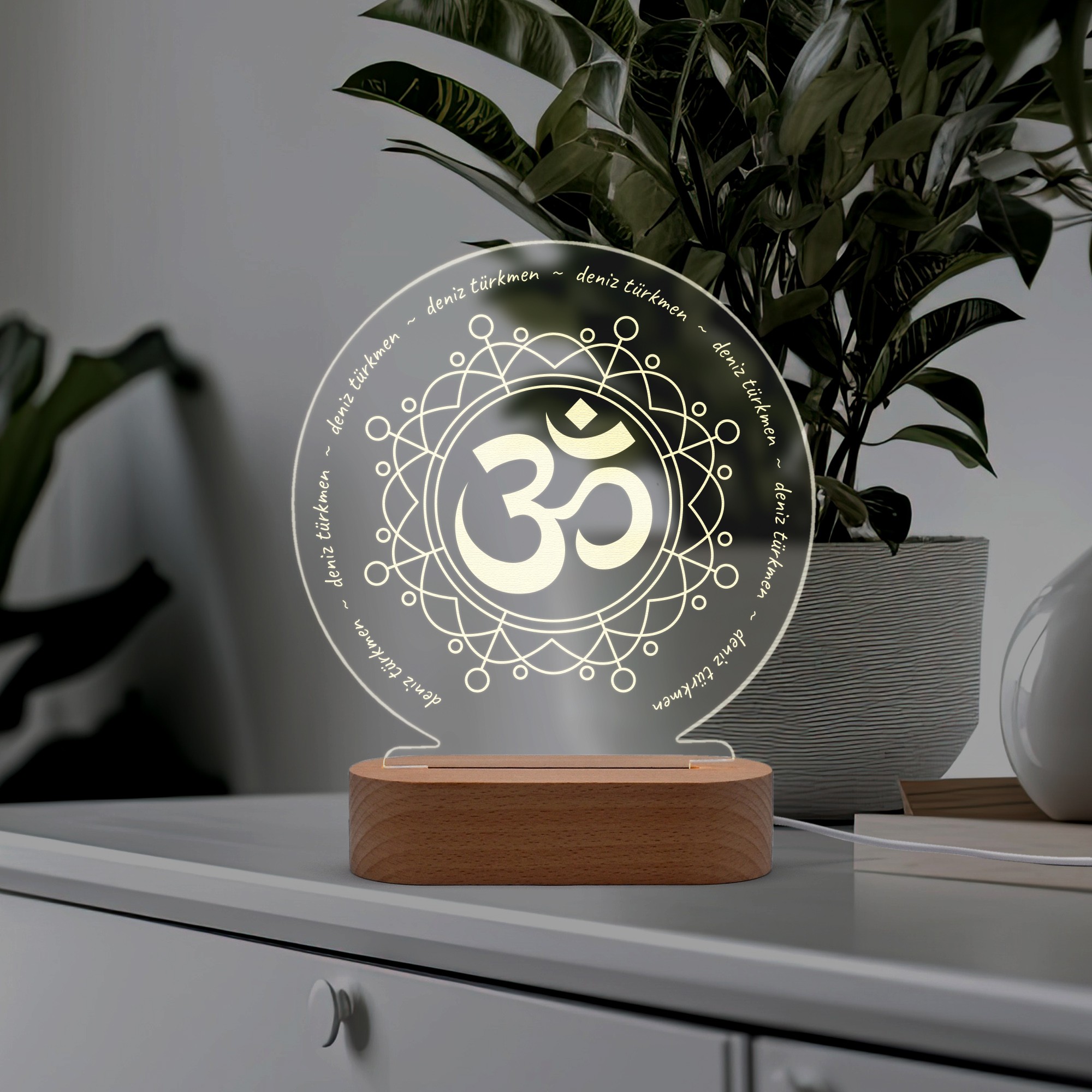 Yoga Om Sembollü Kişiye Özel Ledli Gece Lambası