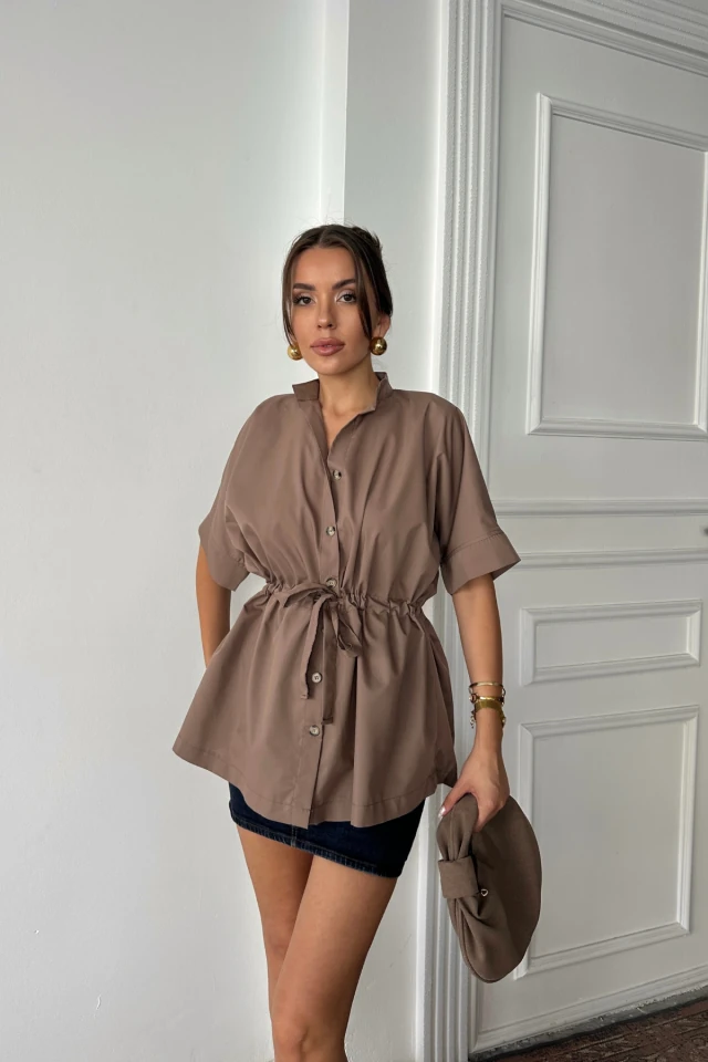 BEL BÜZGÜ DETAYLI POPLİN GÖMLEK - Kahverengi