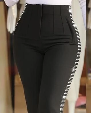 Kadın Yüksek Bel Yanlardan Taş Detaylı Ithal Krep Pantolon