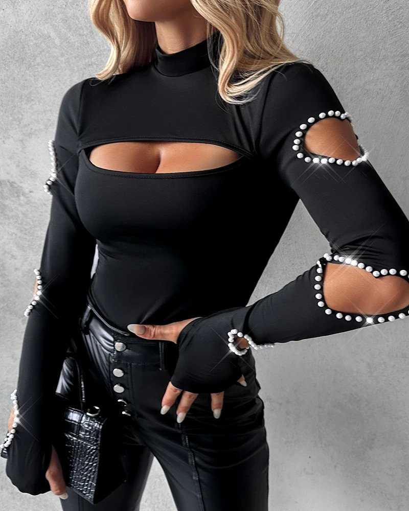 Kadın Uzun Kollu Yarı Balıkçı Yaka Pencere Detaylı Kolları Kalp Desen Taşlı Viskon Bluz