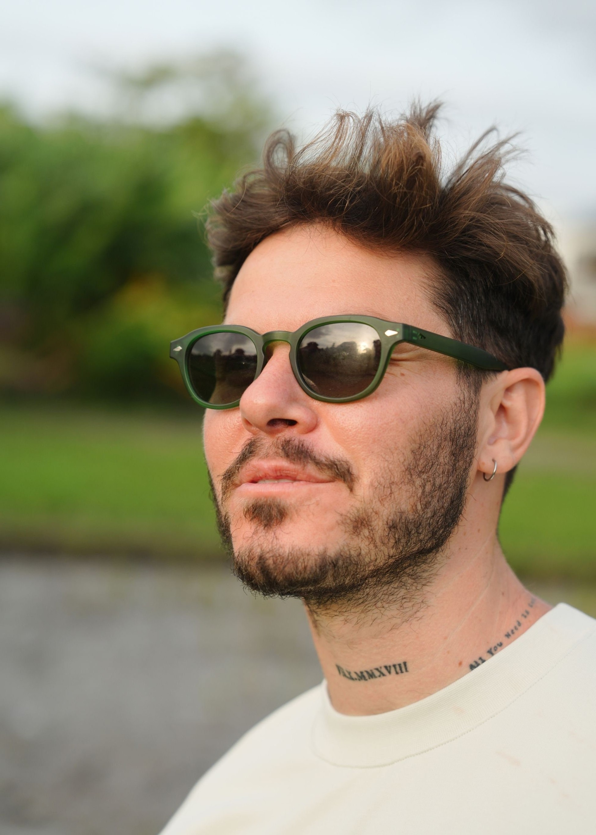 Classic angular quality green sunglasses, Vintage bone frame sunglasses, Acetate men&#39;s sunglasses with polarized lenses Thesezaraccesories