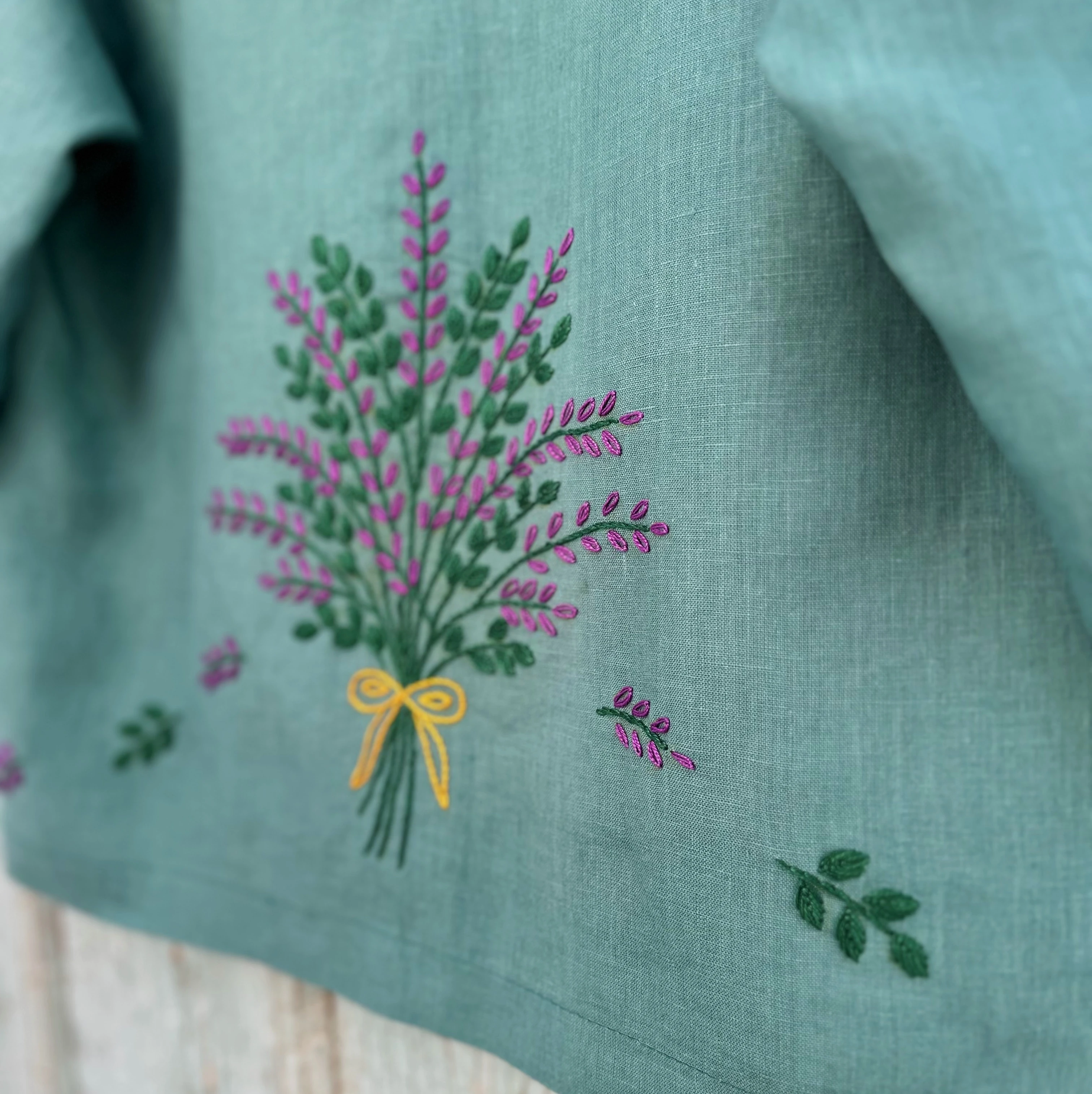 Lavantalar El Nakışlı İpek Keten Ceket (Standart Beden)