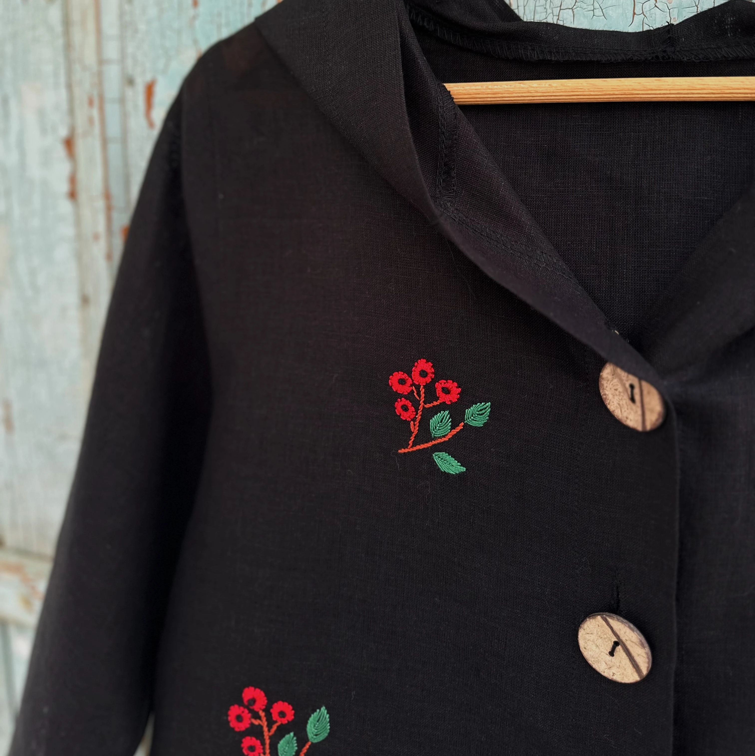 Atatürk Çiçeği El Nakışlı İpek Keten Ceket (Standart Beden)