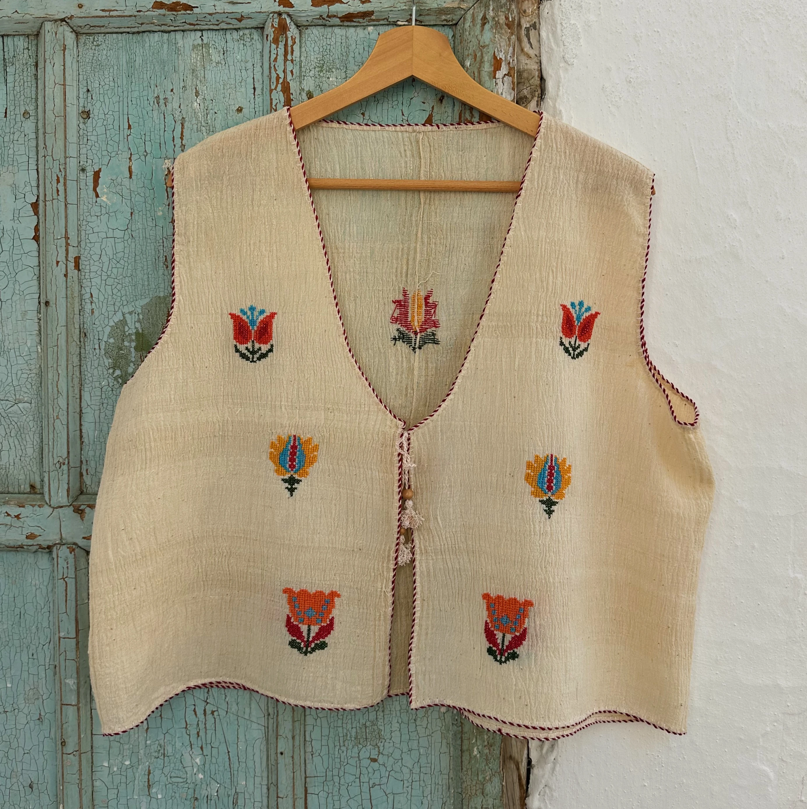 Serpme Çiçekler El Nakışlı Dokuma Yelek (44-46 Beden)