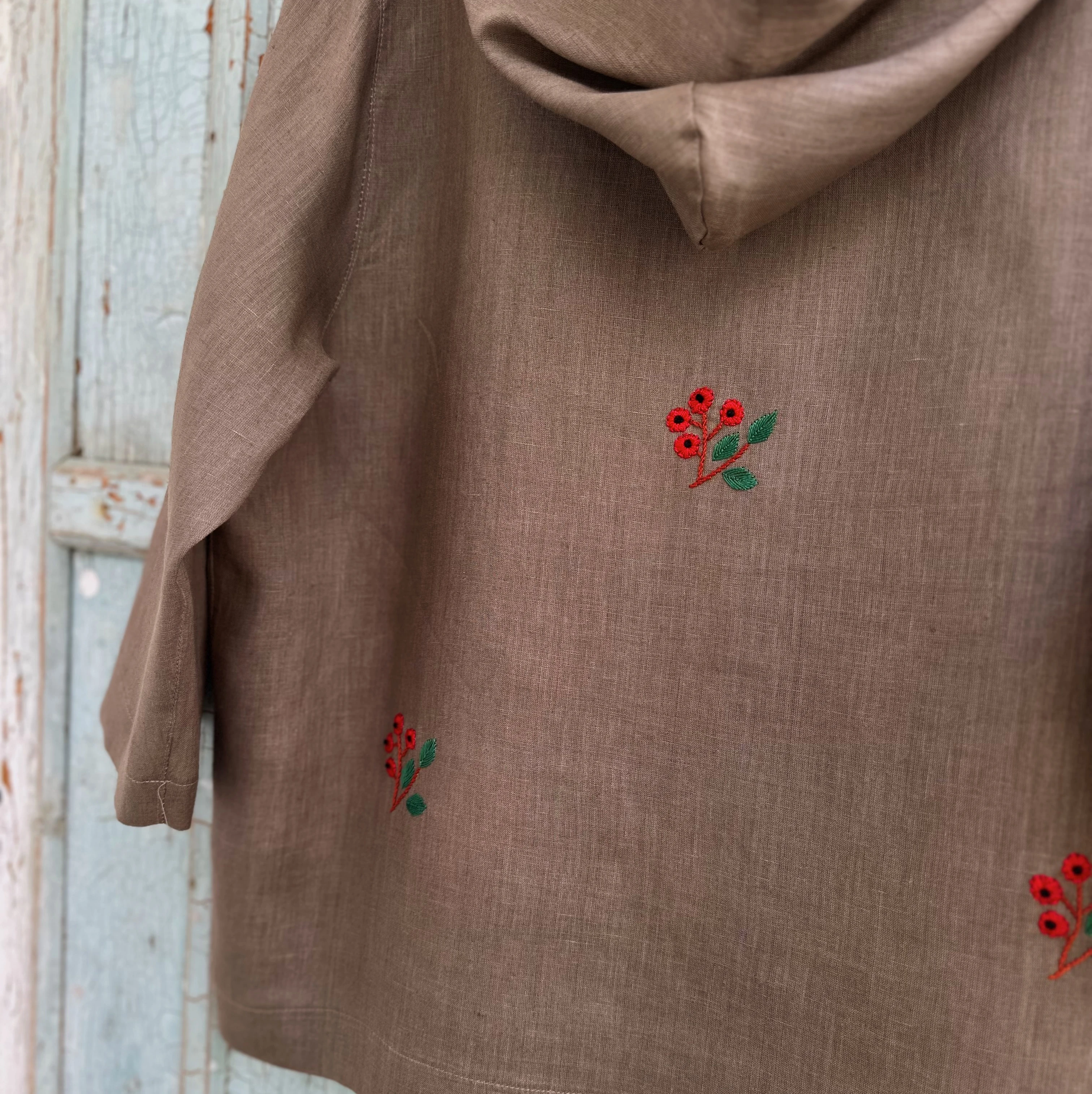 Atatürk Çiçeği El Nakışlı İpek Keten Ceket (Standart Beden)