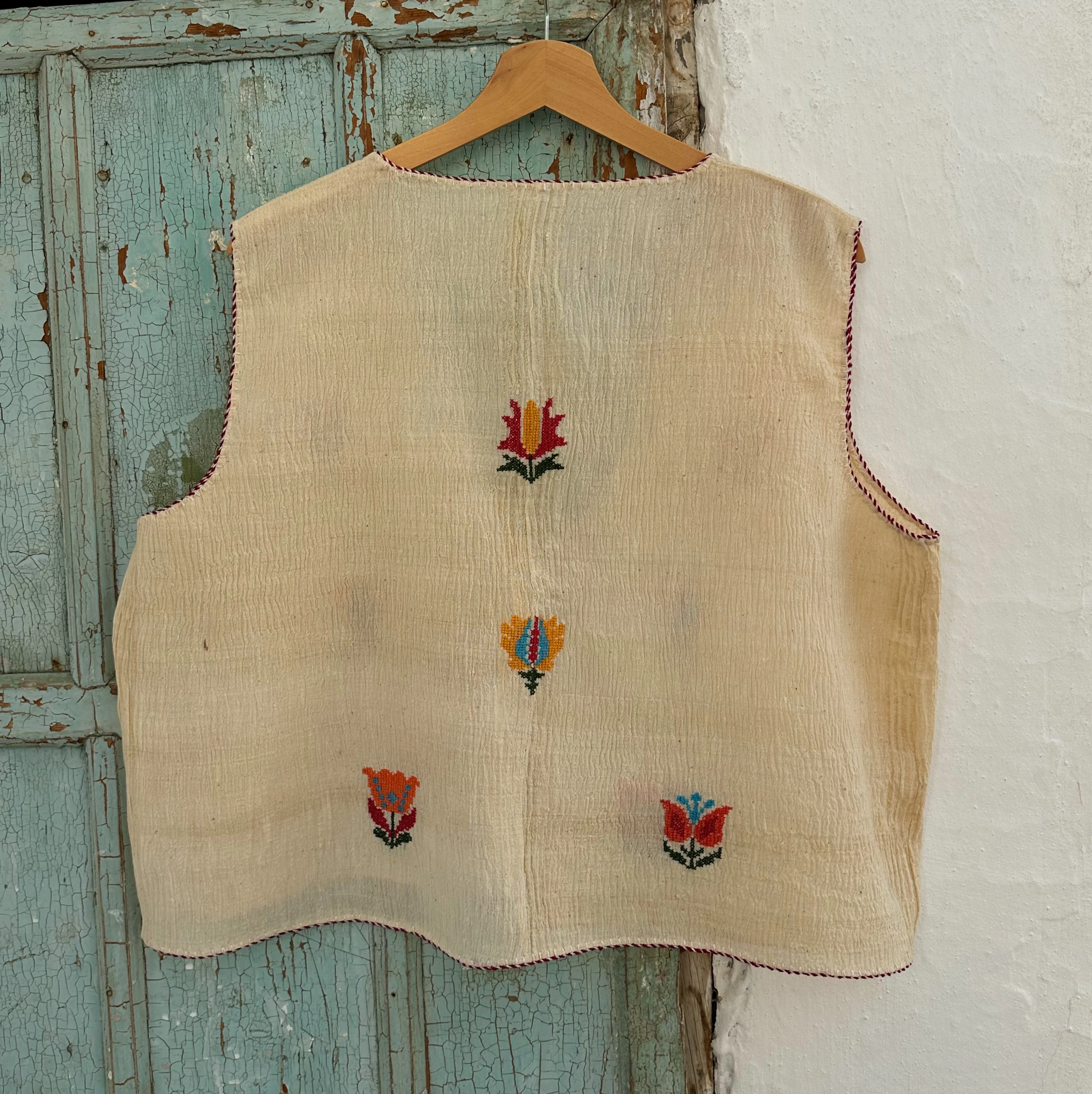 Serpme Çiçekler El Nakışlı Dokuma Yelek (44-46 Beden)