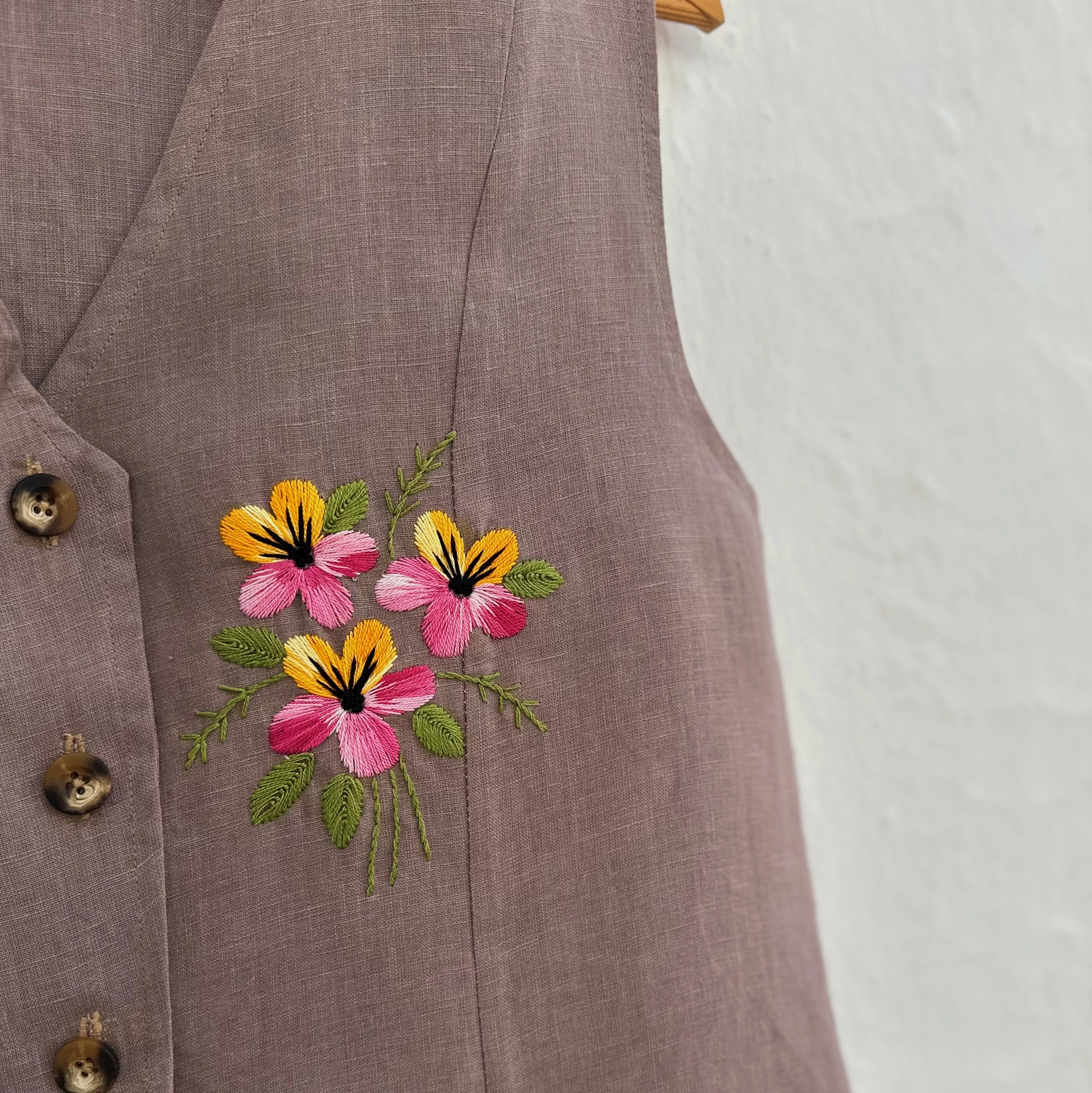 Menekşe El Nakışlı İpek Keten Yelek (40-42 Beden)