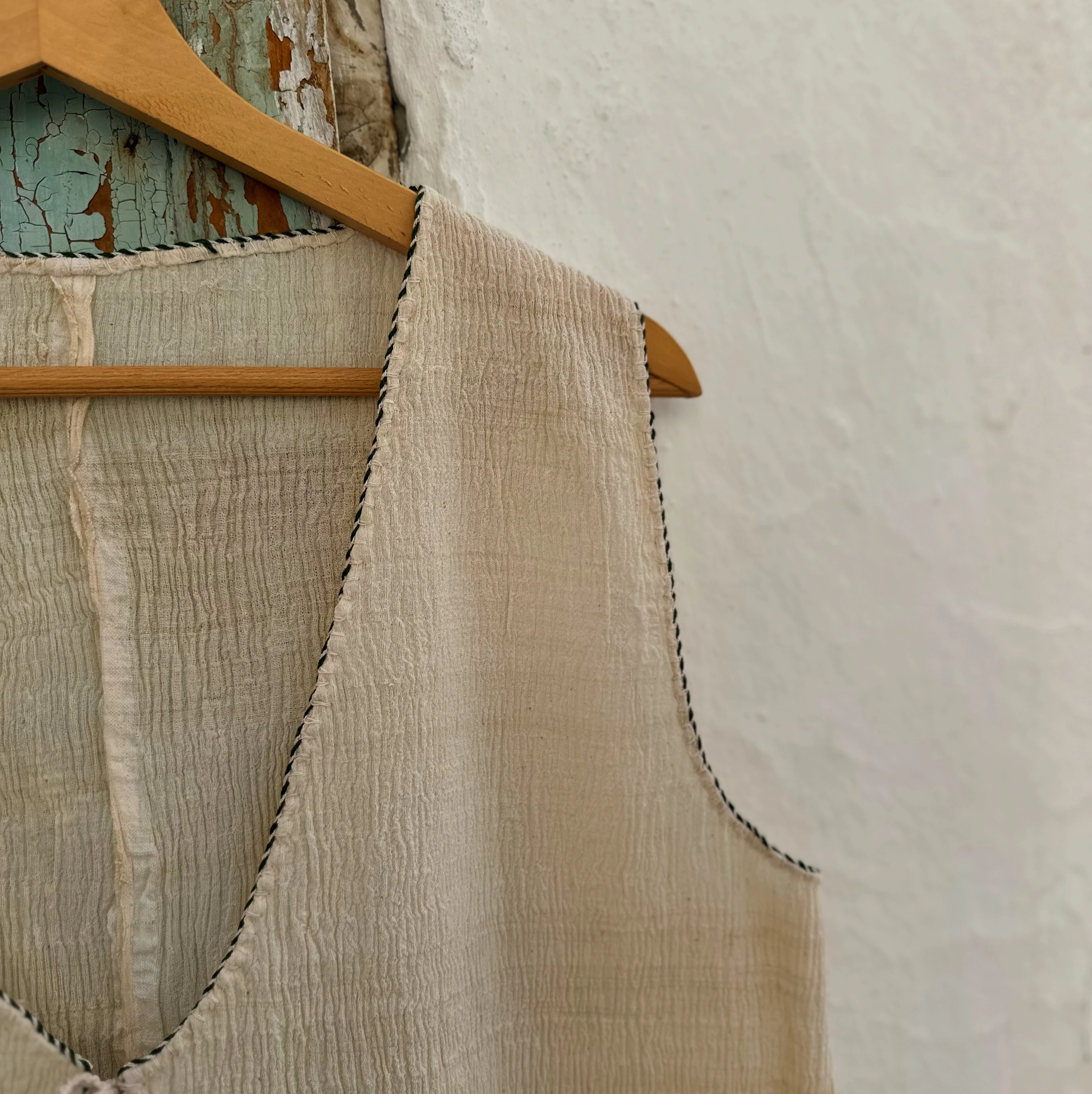 Ayçiçeği El Nakışlı Dokuma Yelek (38 Beden)